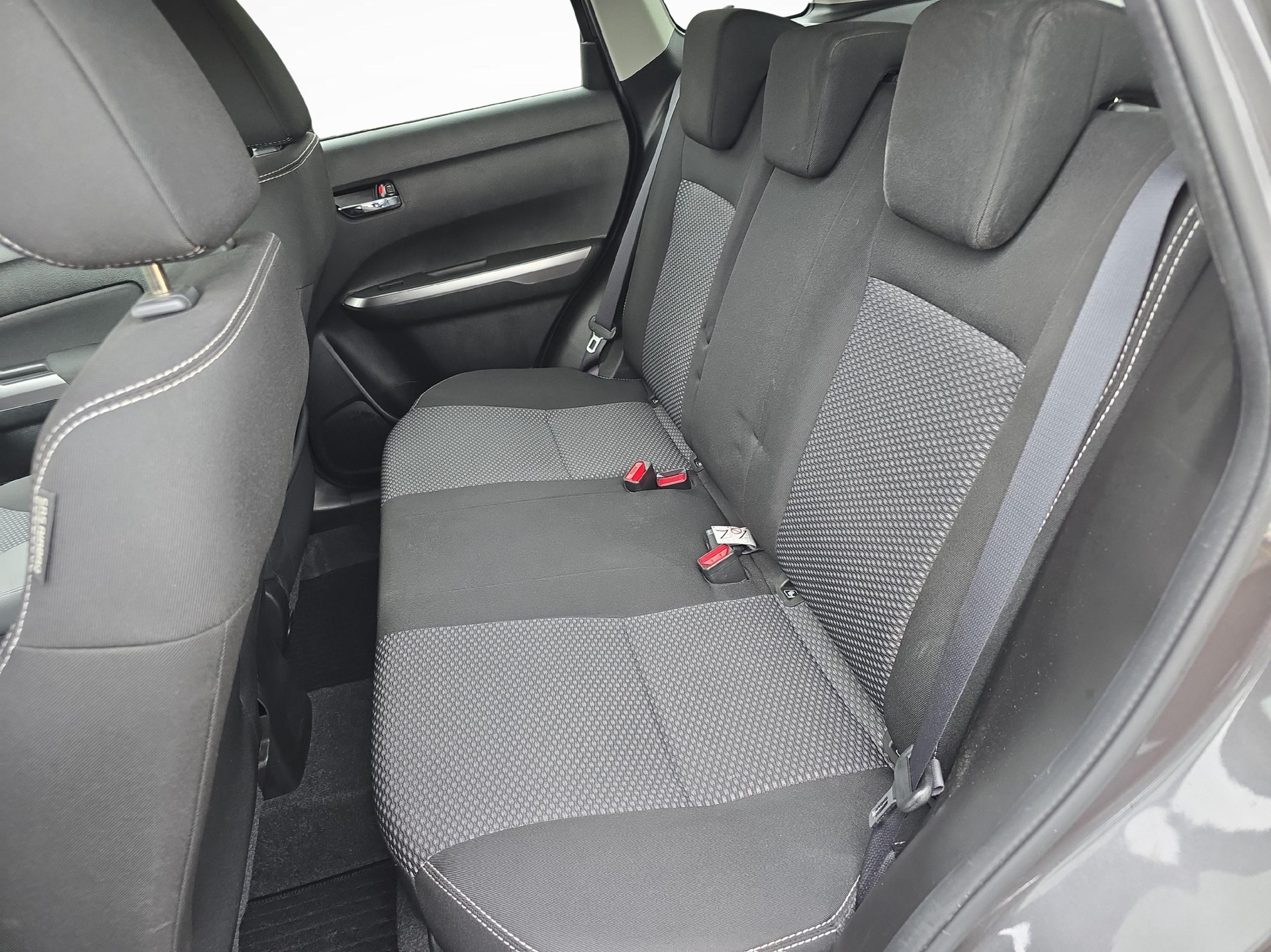 SUZUKI Vitara 1.4 T Piz Sulai 4x4-image-10