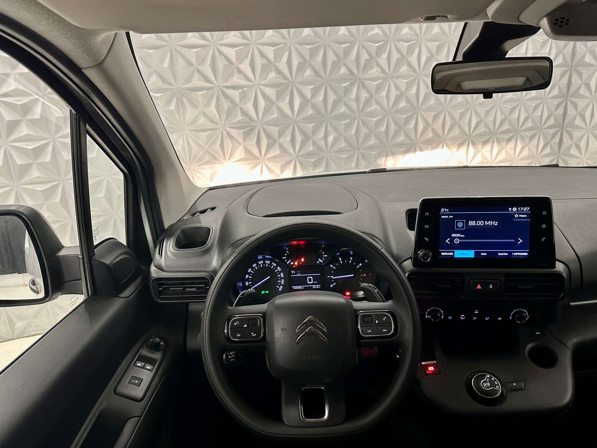 CITROEN Berlingo Van 1.5 Blue HDi 130 s/s EAT8-image-15