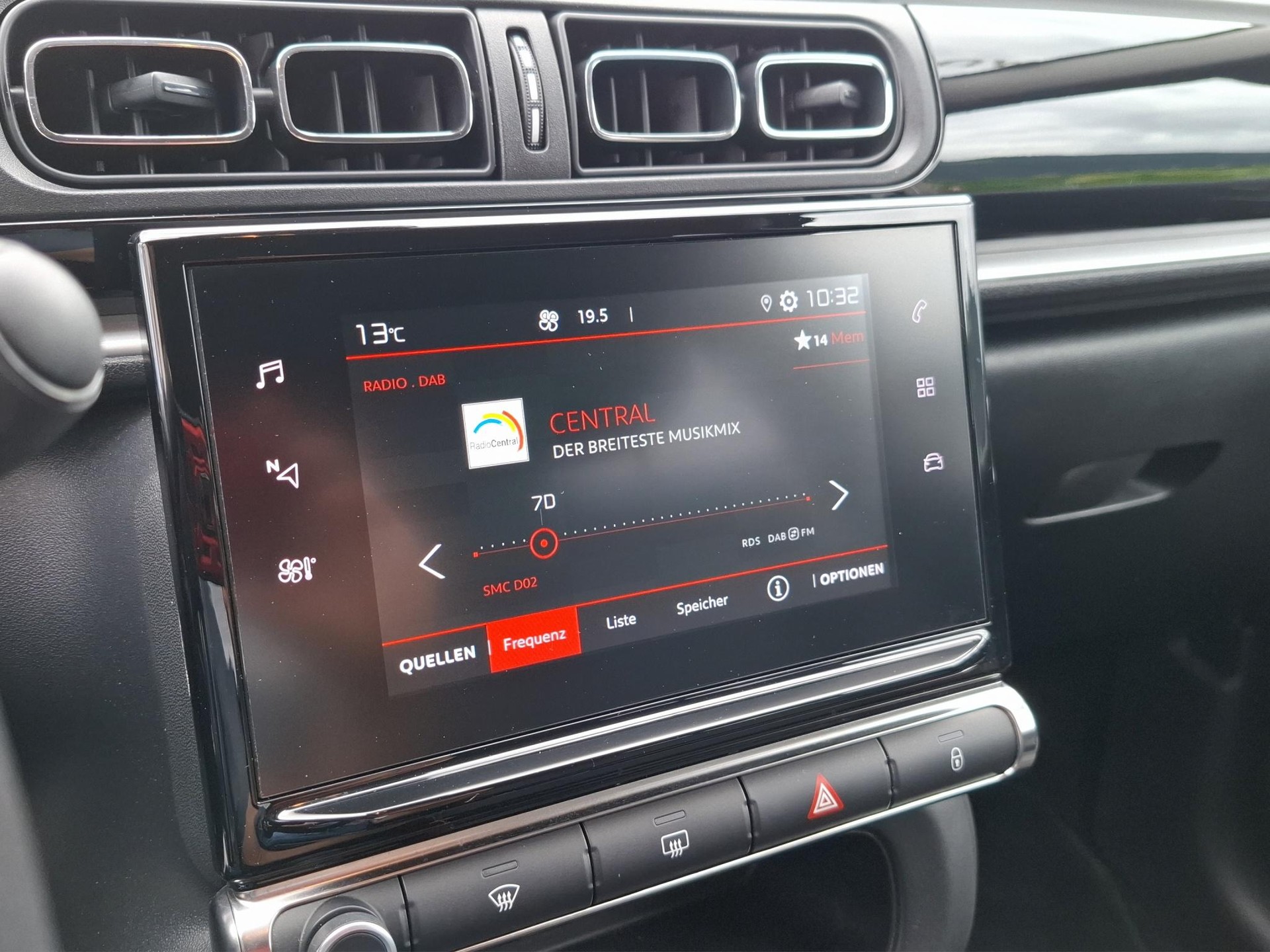 CITROEN C3 1.2 PureTech Swiss Edition-image-7