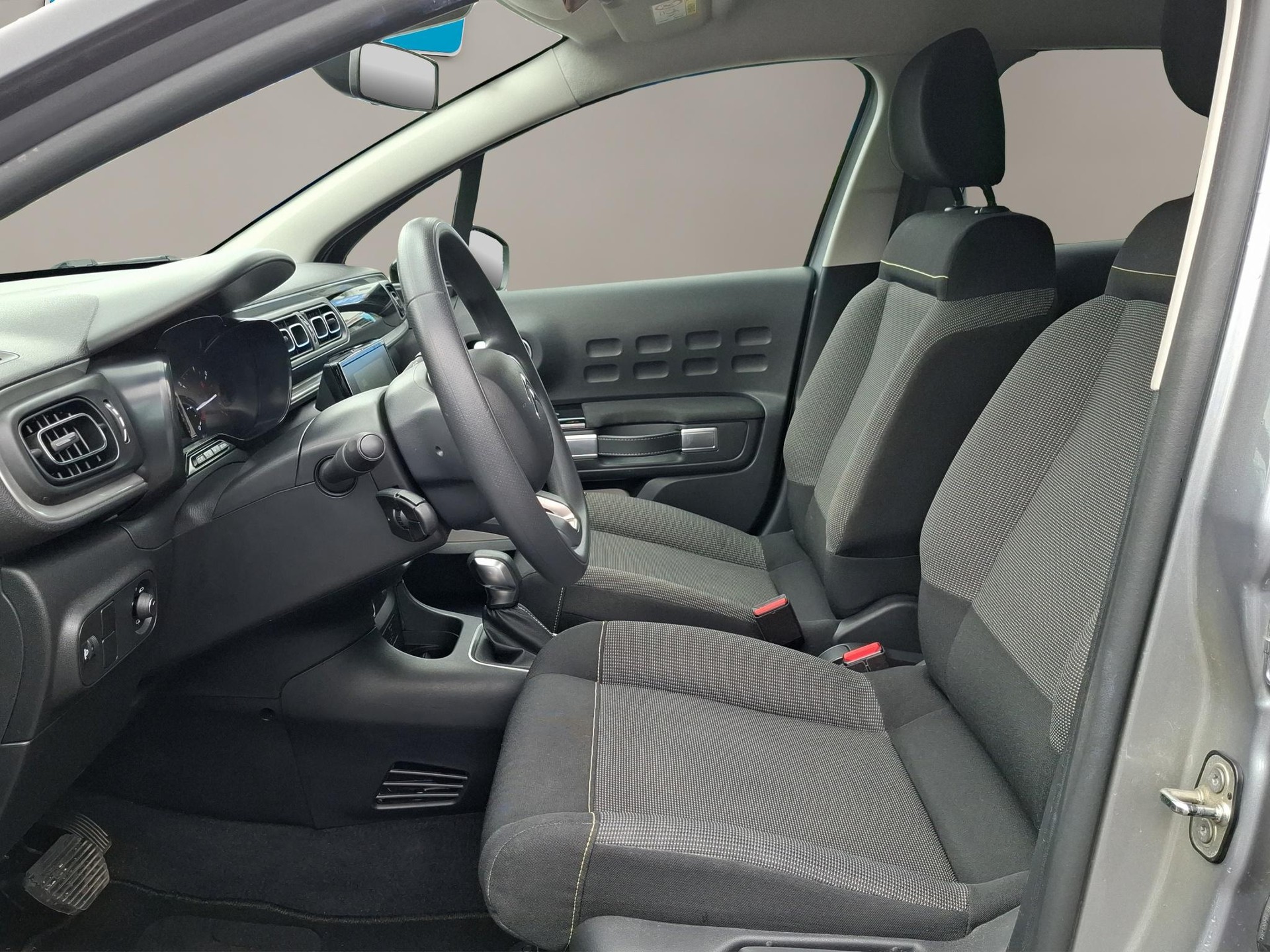 CITROEN C3 1.2 PureTech Swiss Edition-image-5