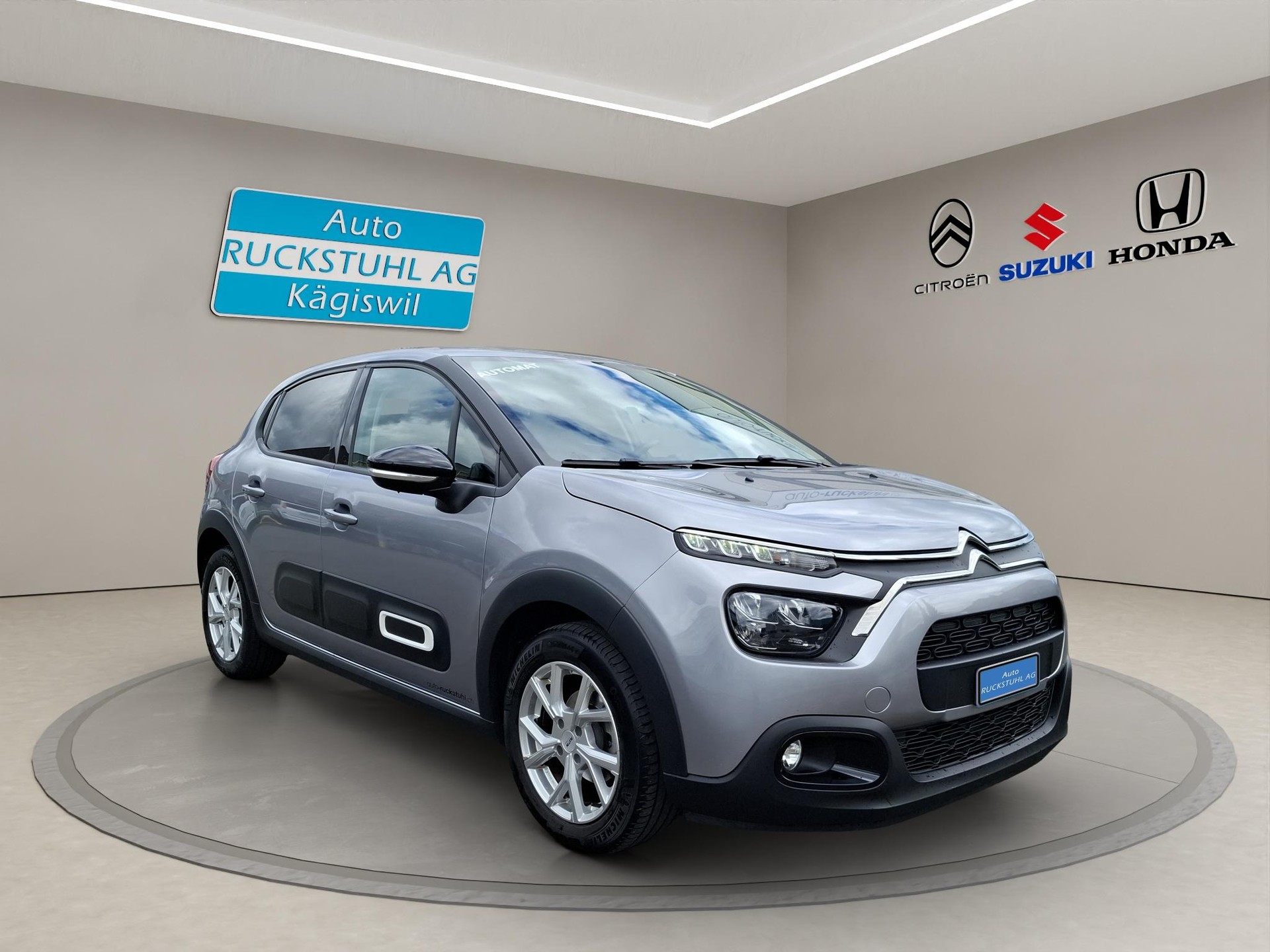 CITROEN C3 1.2 PureTech Swiss Edition-image-1