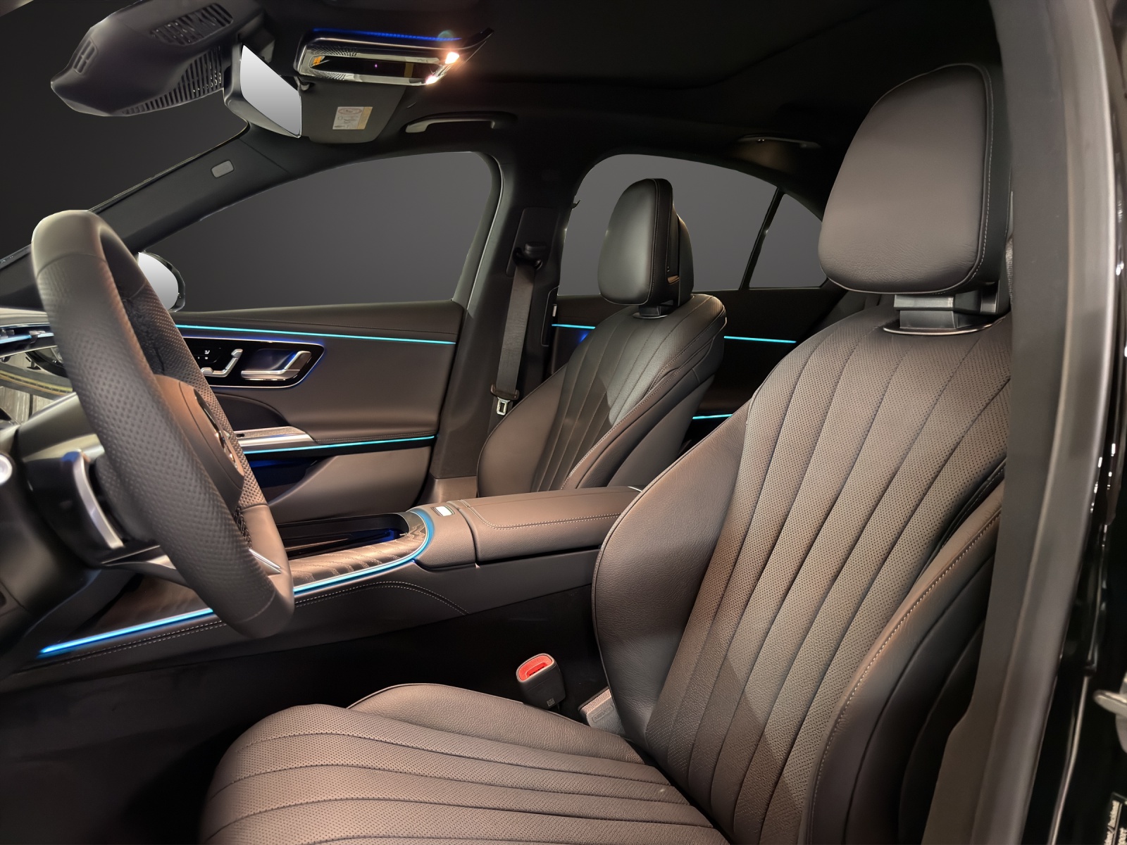 MERCEDES-BENZ E 220 d 4Matic 9G-Tronic-image-9