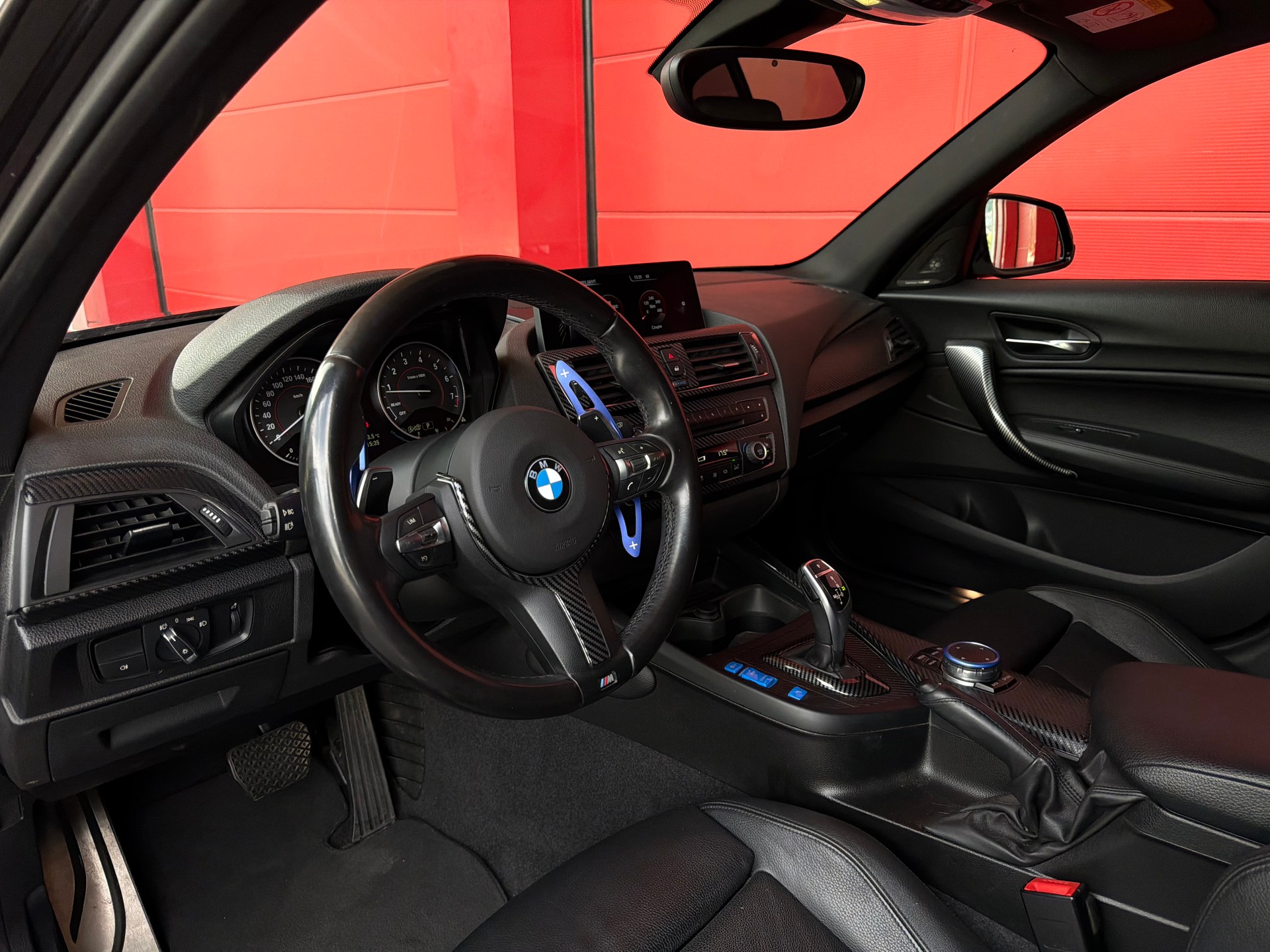 BMW M135i xDrive Steptronic *CH-Fahrzeug* *Remus Exhaust*-image-7