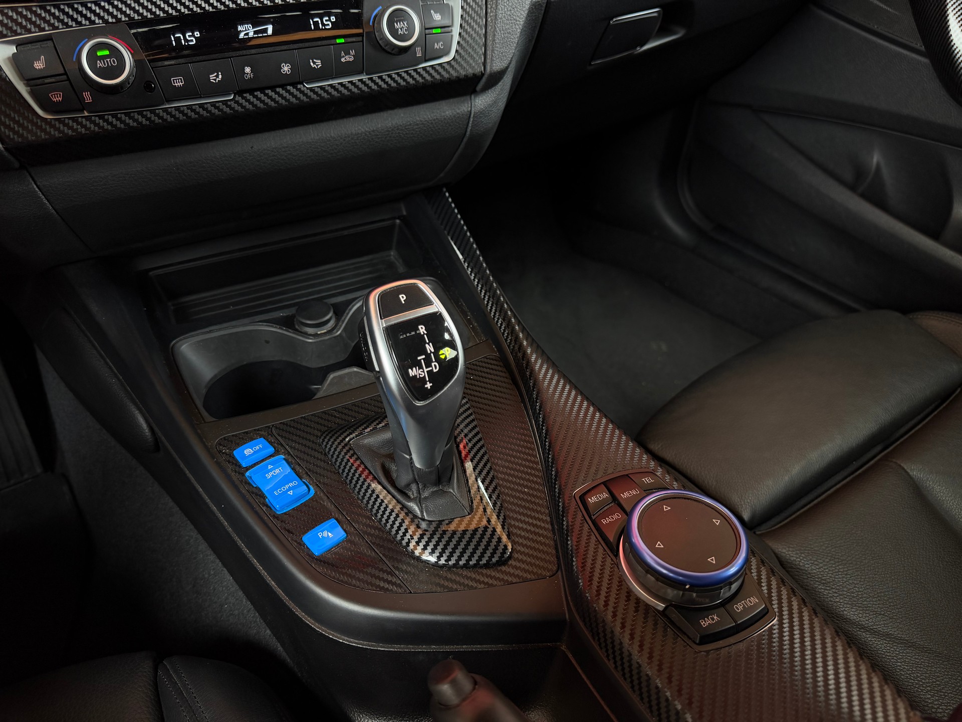 BMW M135i xDrive Steptronic *CH-Fahrzeug* *Remus Exhaust*-image-10