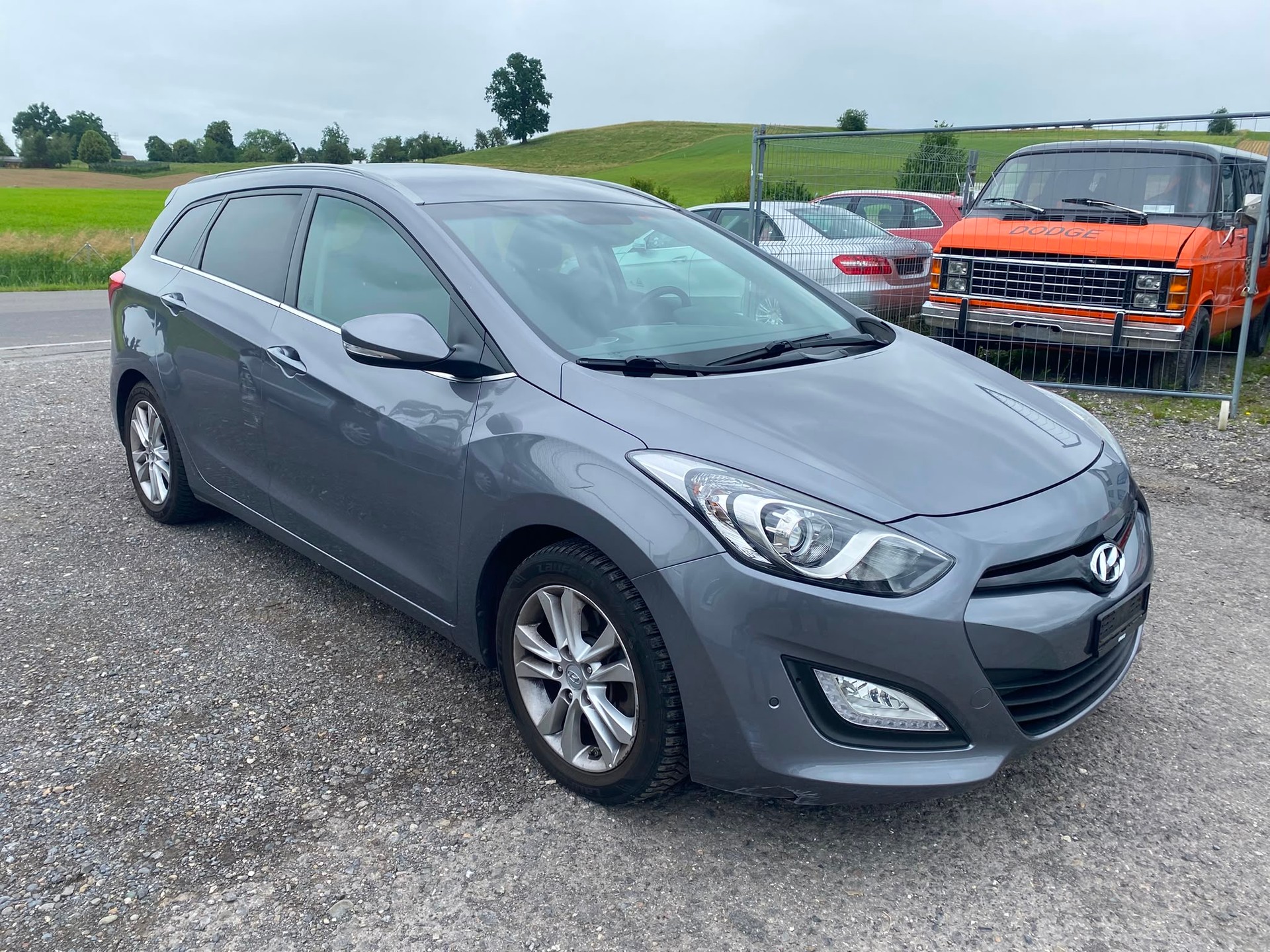 HYUNDAI i30 Wagon 1.6 CRDi Premium Automatic-image-0