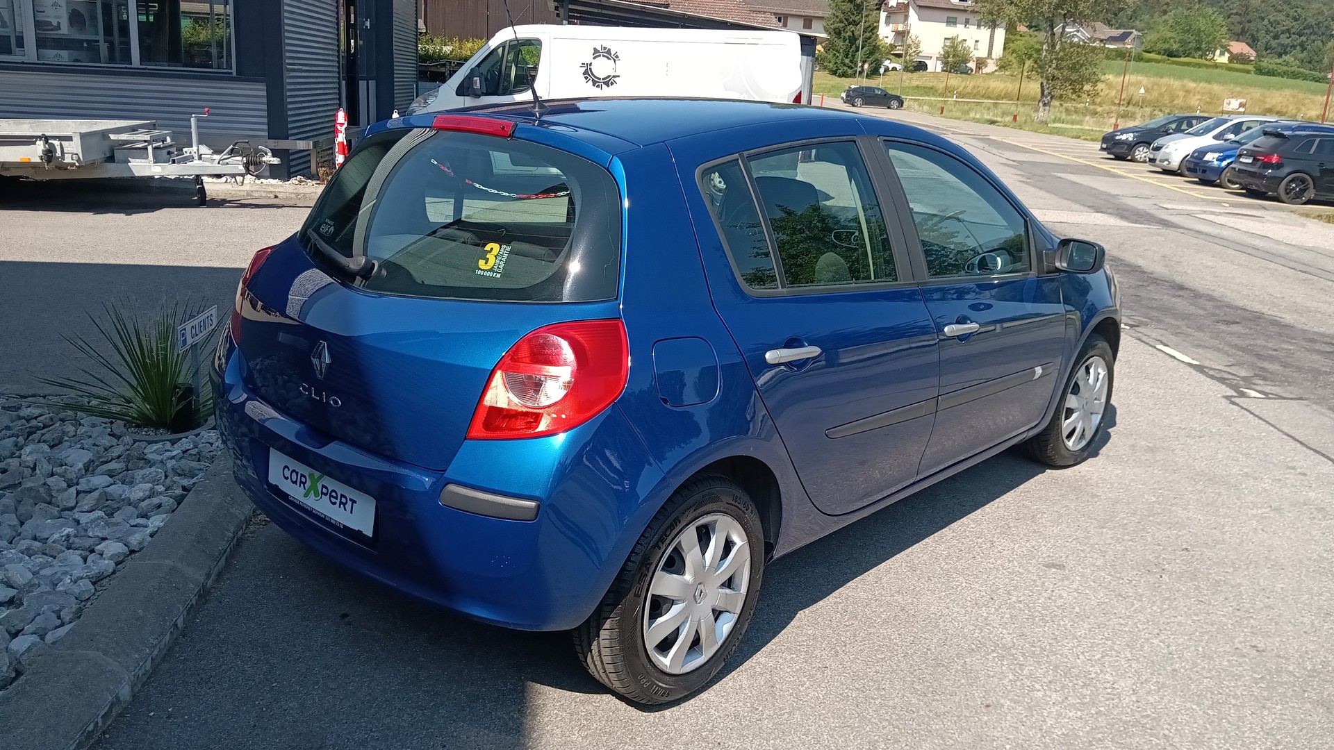 RENAULT Clio 1.6 16V Dynamique-image-6