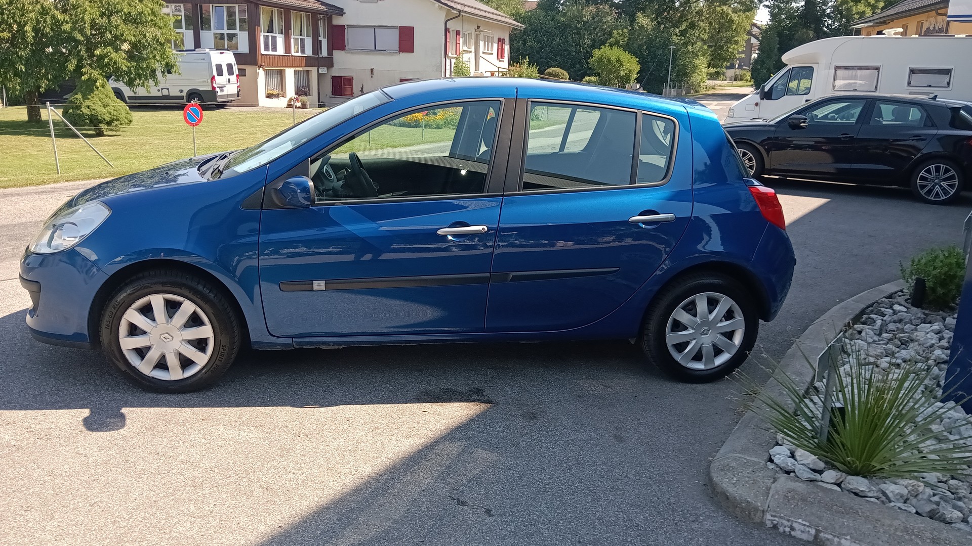 RENAULT Clio 1.6 16V Dynamique-image-4