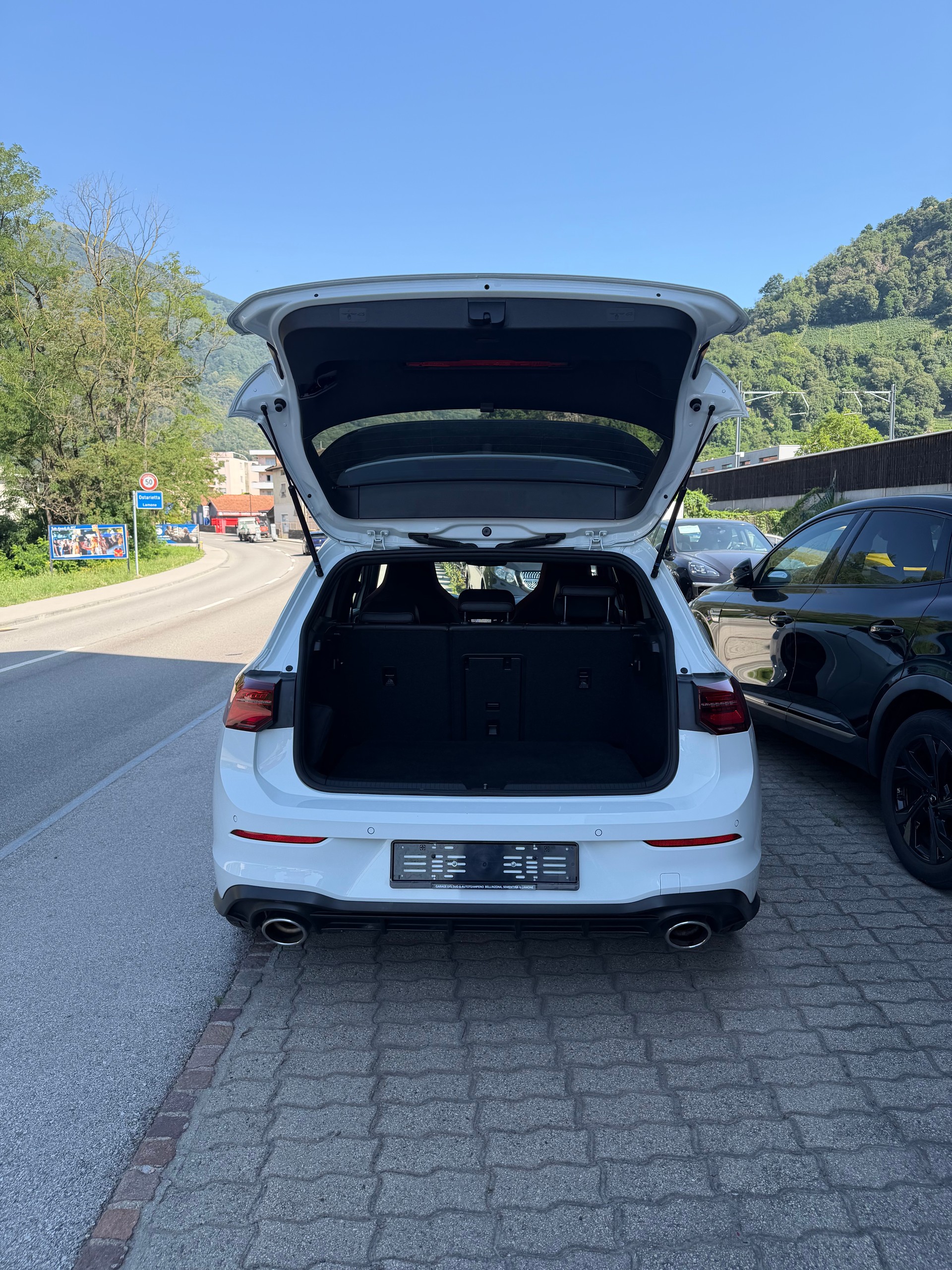 VW Golf 2.0 TSI GTI Clubsport DSG-image-6