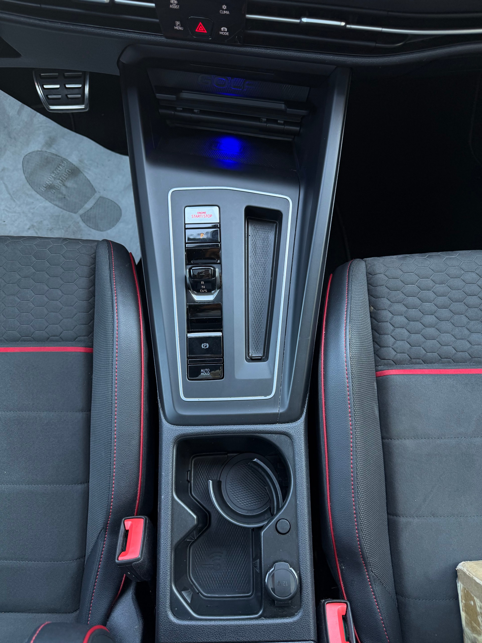 VW Golf 2.0 TSI GTI Clubsport DSG-image-12