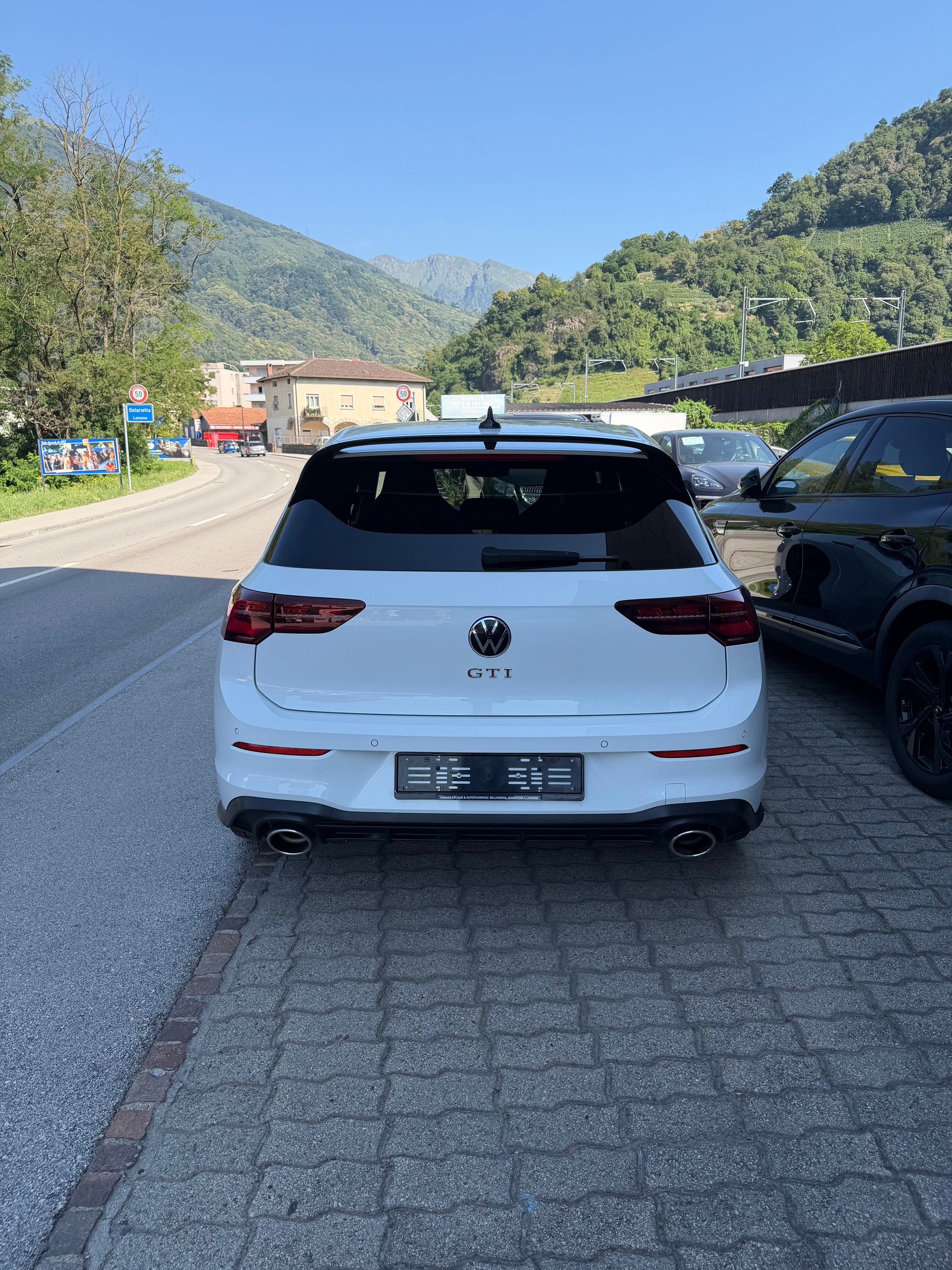 VW Golf 2.0 TSI GTI Clubsport DSG-image-5
