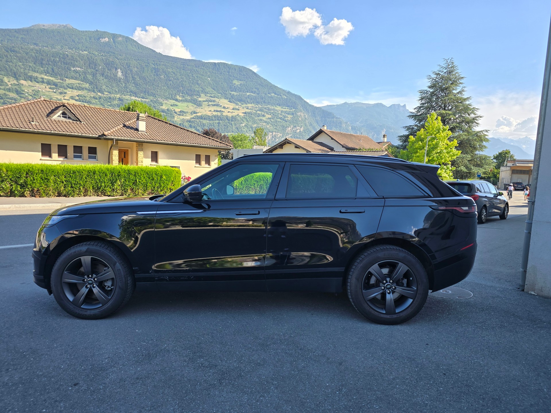 LAND ROVER Range Rover Velar P 300 S Automatic-image-2