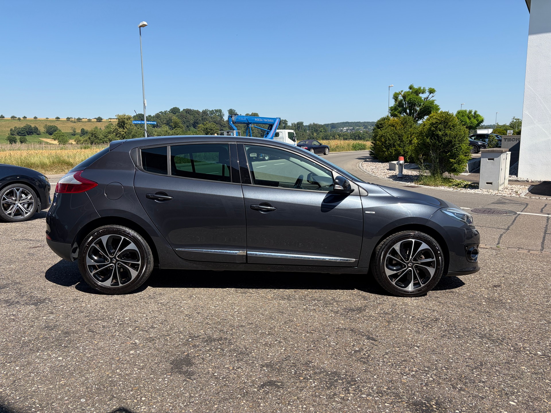 RENAULT Mégane 1.2 16V Turbo Bose-image-6