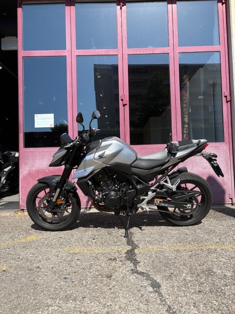 HONDA CB 750 Hornet-image-5