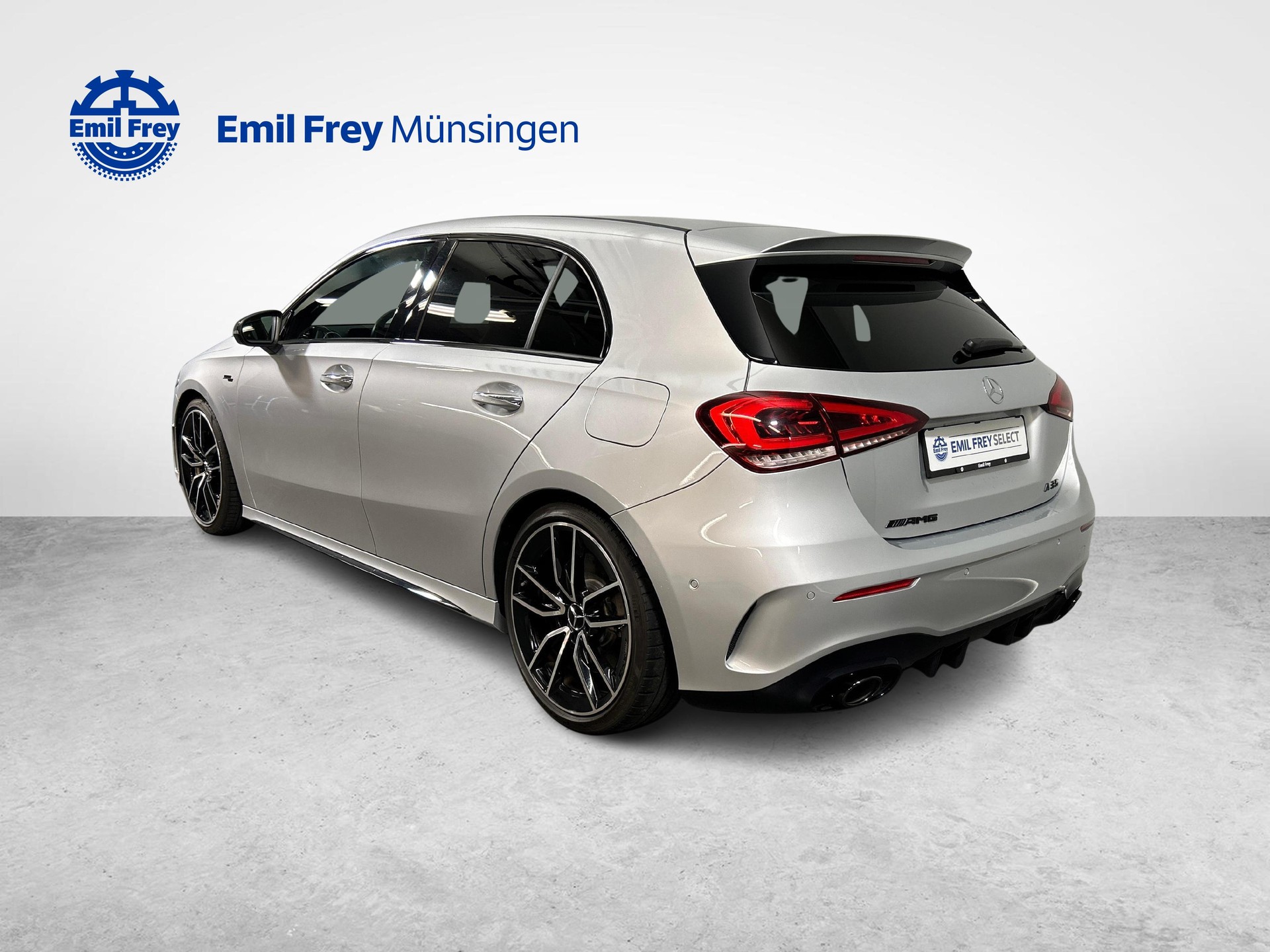 MERCEDES-BENZ A 35 AMG 4matic-image-9