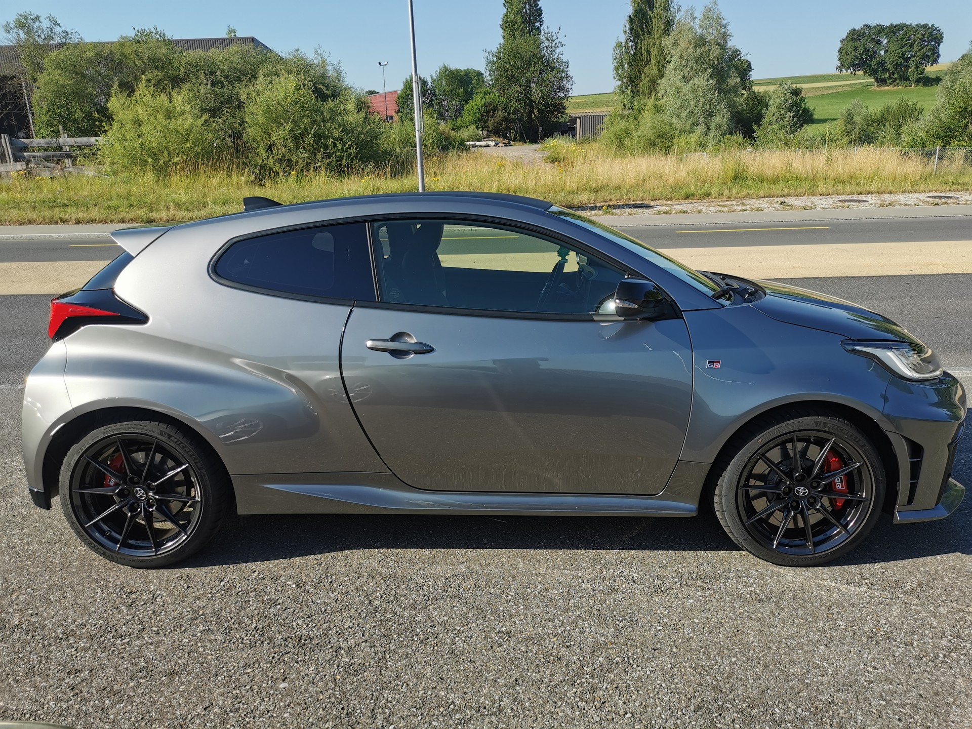 TOYOTA Yaris 1.6 GR Sport-image-4