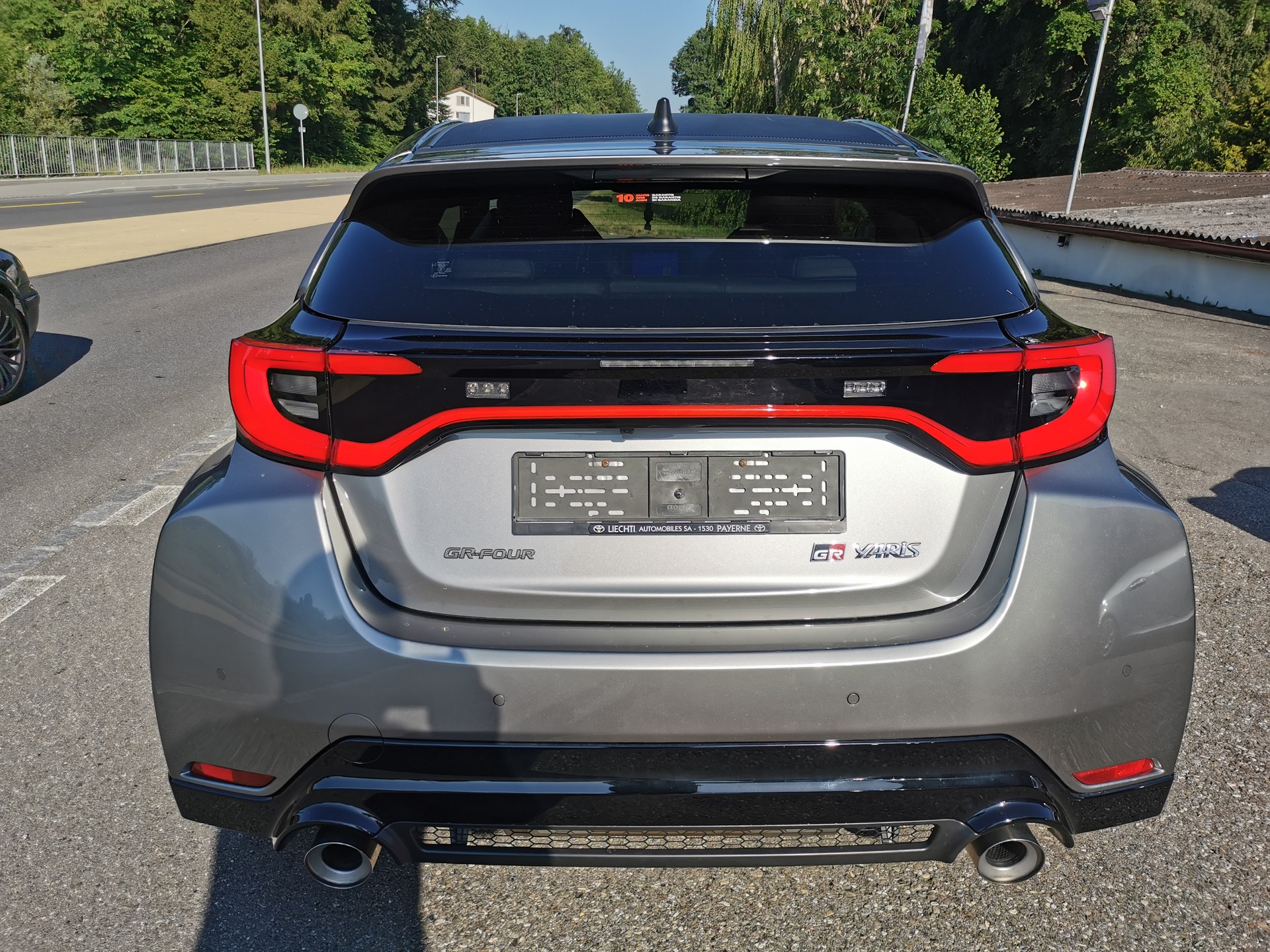 TOYOTA Yaris 1.6 GR Sport-image-7