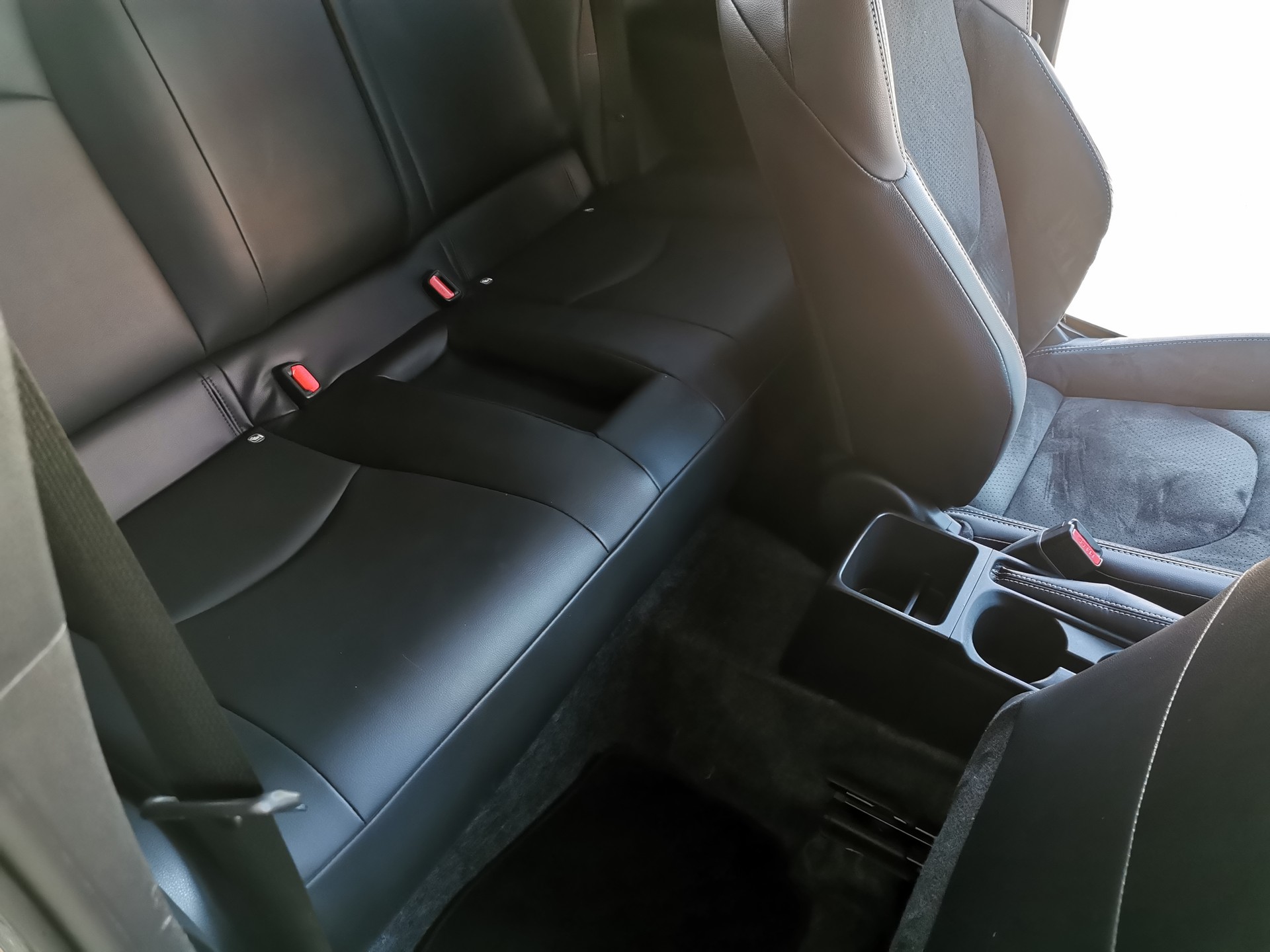 TOYOTA Yaris 1.6 GR Sport-image-11