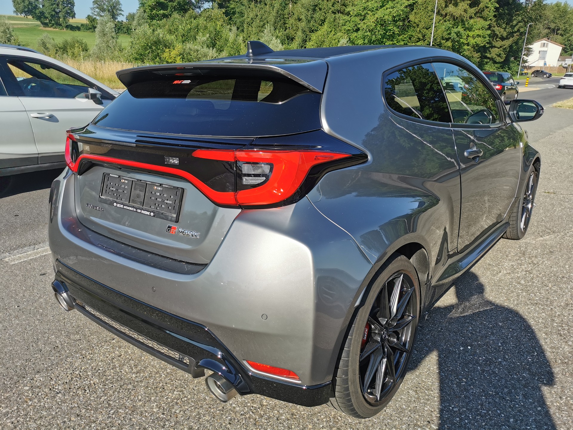 TOYOTA Yaris 1.6 GR Sport-image-6