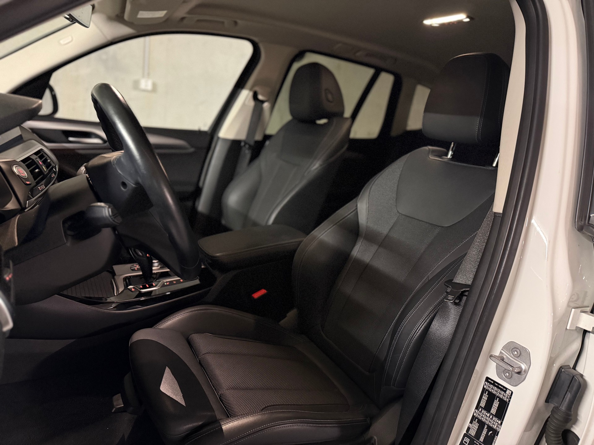 BMW X3 xDrive 20d Steptronic-image-9