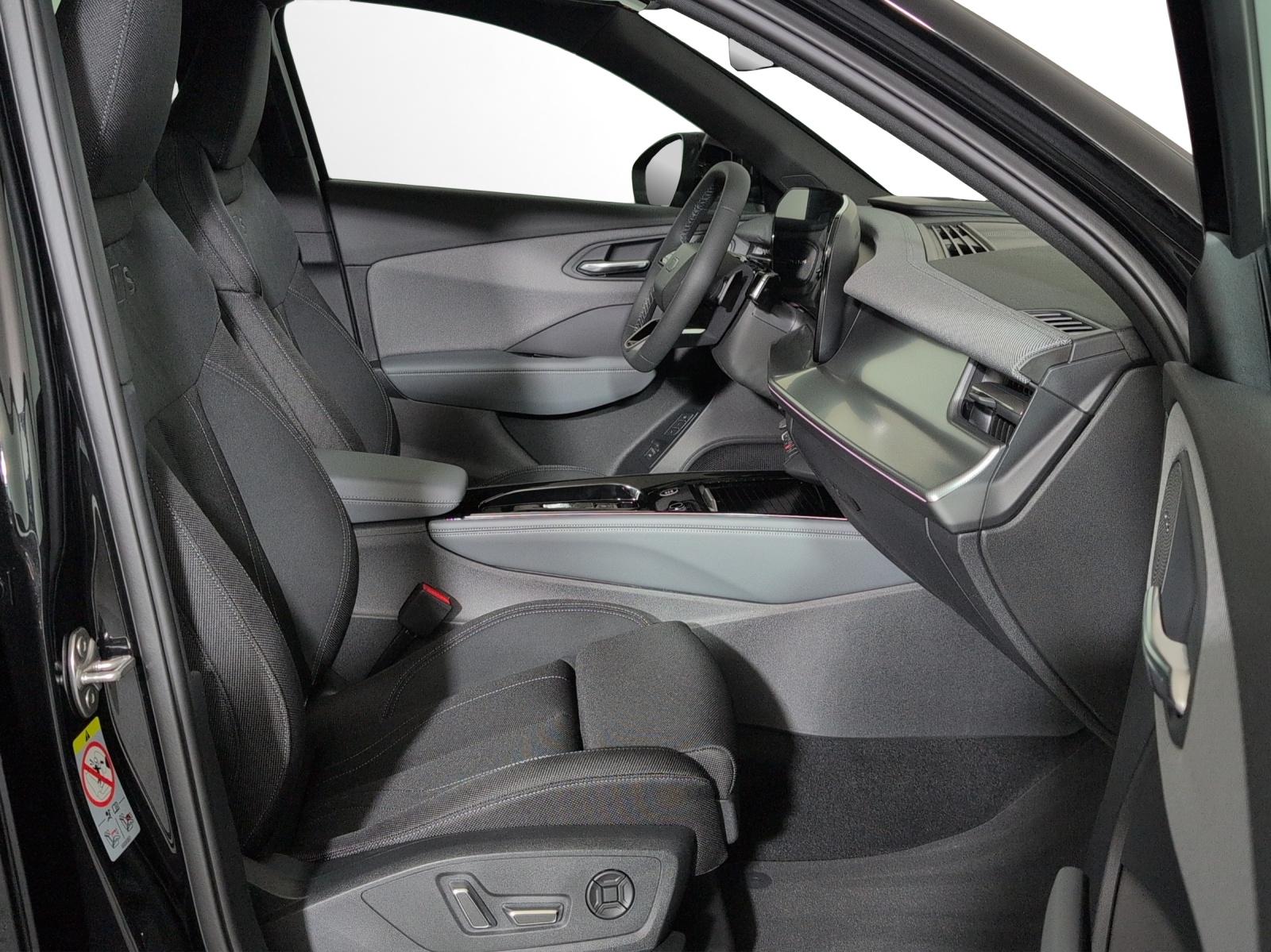 AUDI Q3 Sportback 110 kW TFSI S tronic-image-6