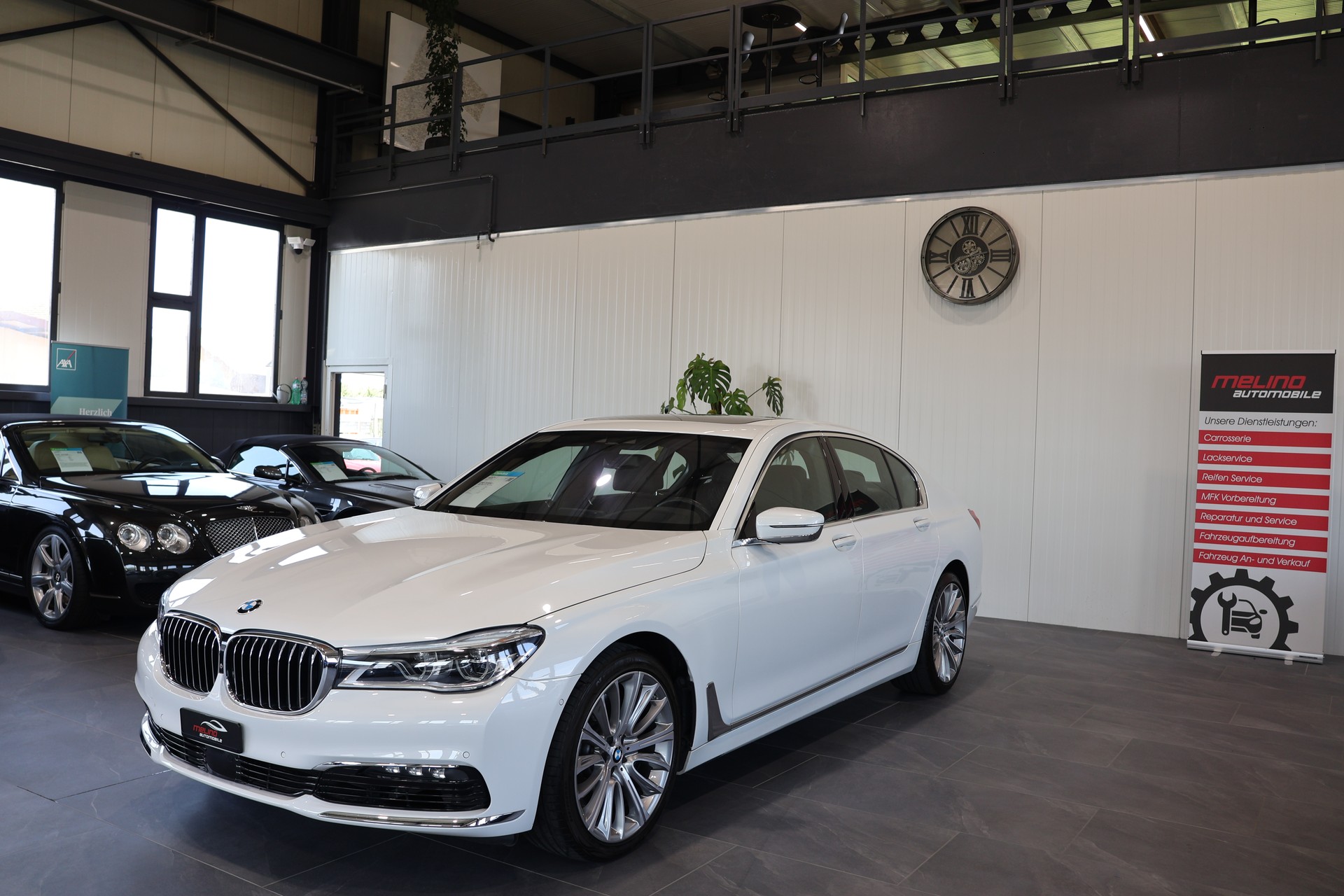 BMW 750i xDrive Steptronic-image-1