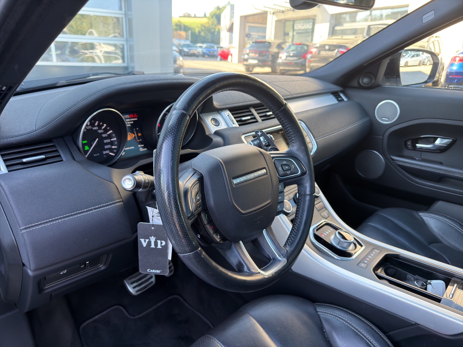 LAND ROVER Range Rover Evoque 2.0 Si4 Pure AT6-image-24