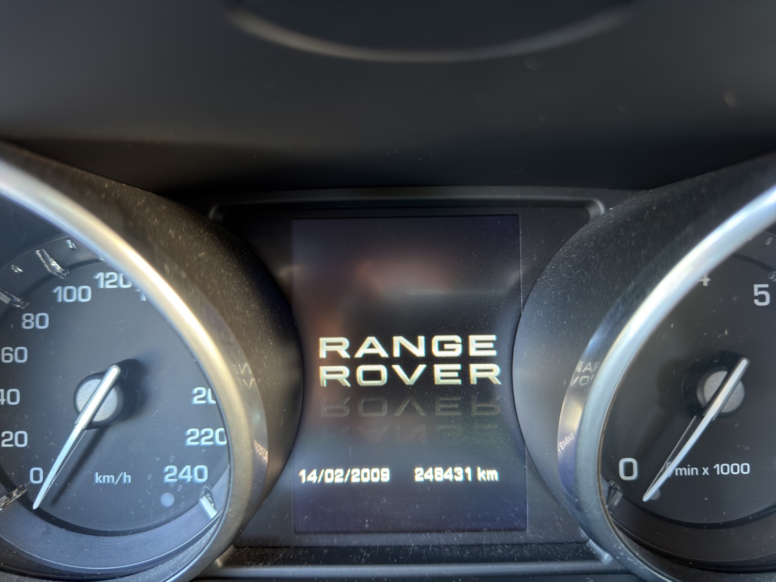 LAND ROVER Range Rover Evoque 2.0 Si4 Pure AT6-image-10