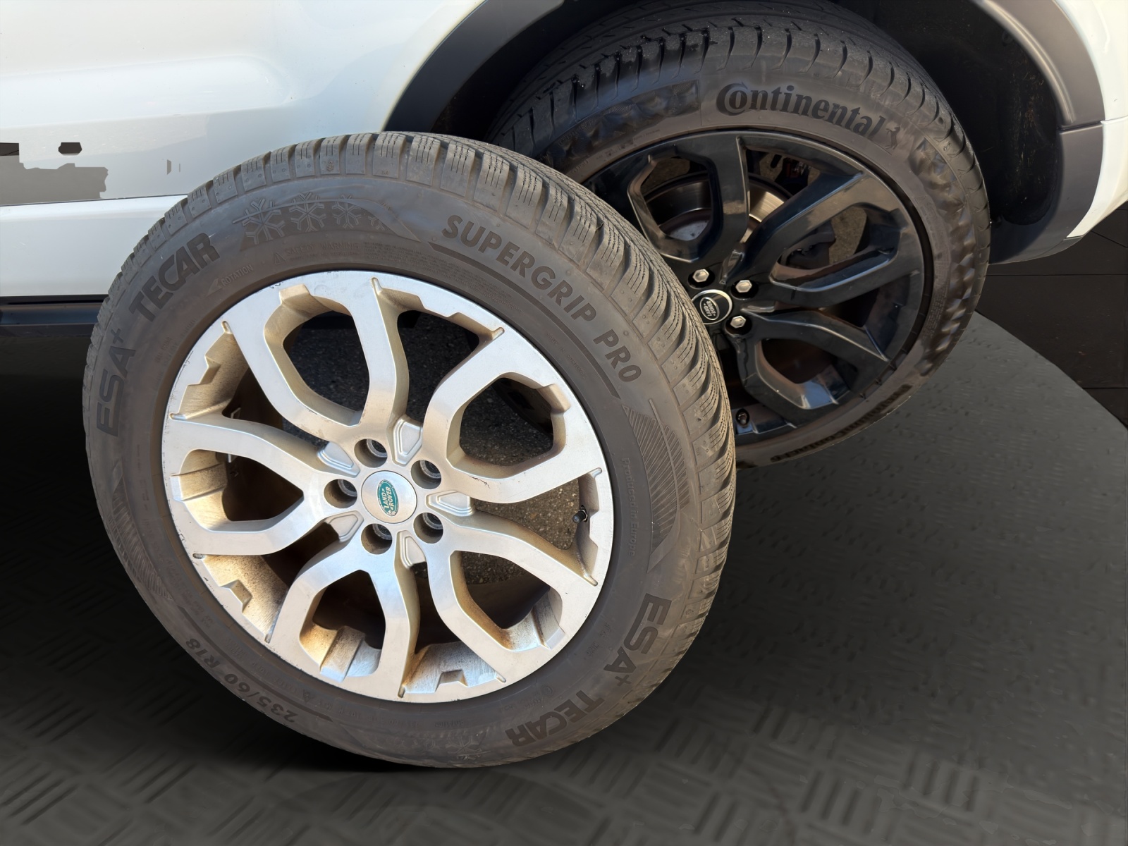 LAND ROVER Range Rover Evoque 2.0 Si4 Pure AT6-image-19