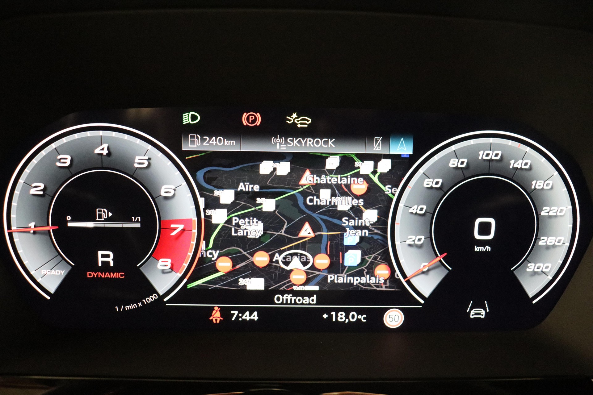 AUDI S3 Sportback 2.0 TFSI quattro S-Tronic-image-12