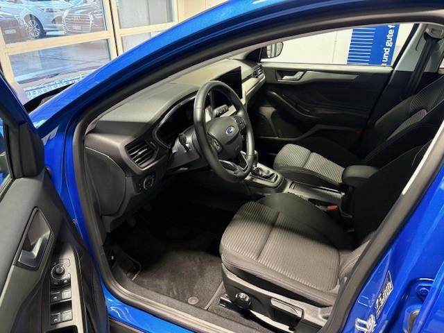 FORD Focus Station Wagon 1.0i EcoB Hybrid 125 Cool & Connect-image-9