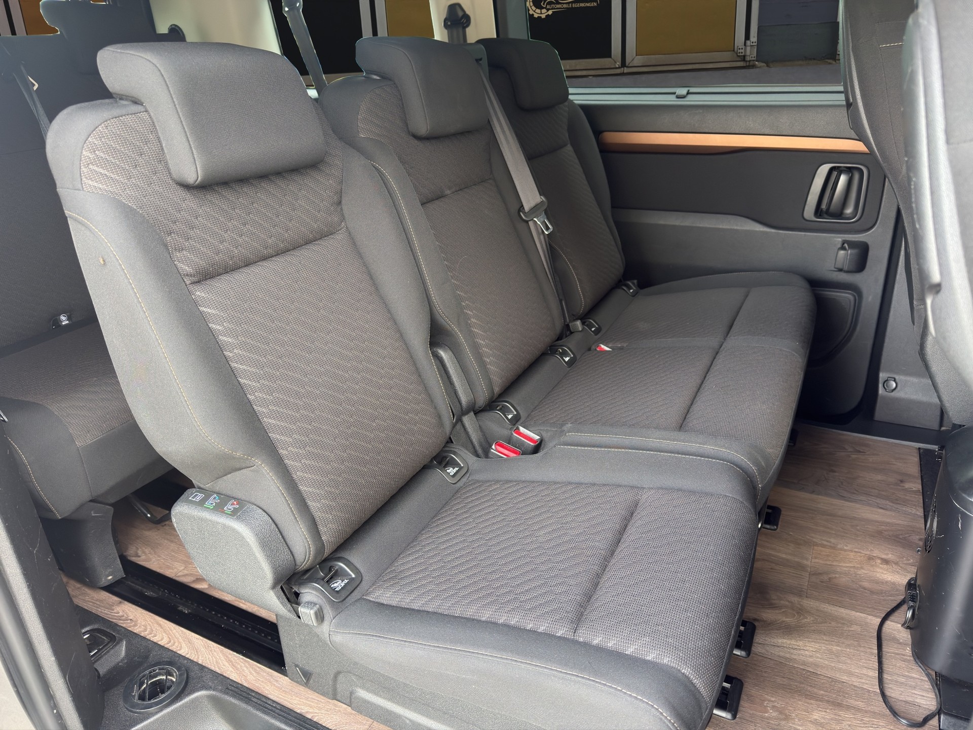 TOYOTA Proace Crosscamp 2.0d-image-12