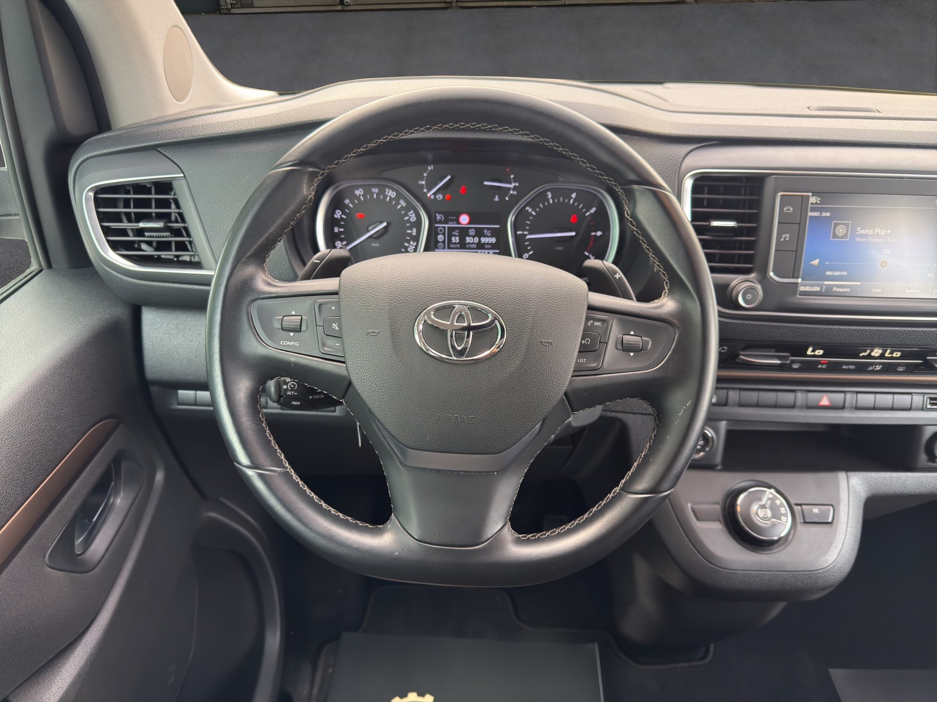 TOYOTA Proace Crosscamp 2.0d-image-11