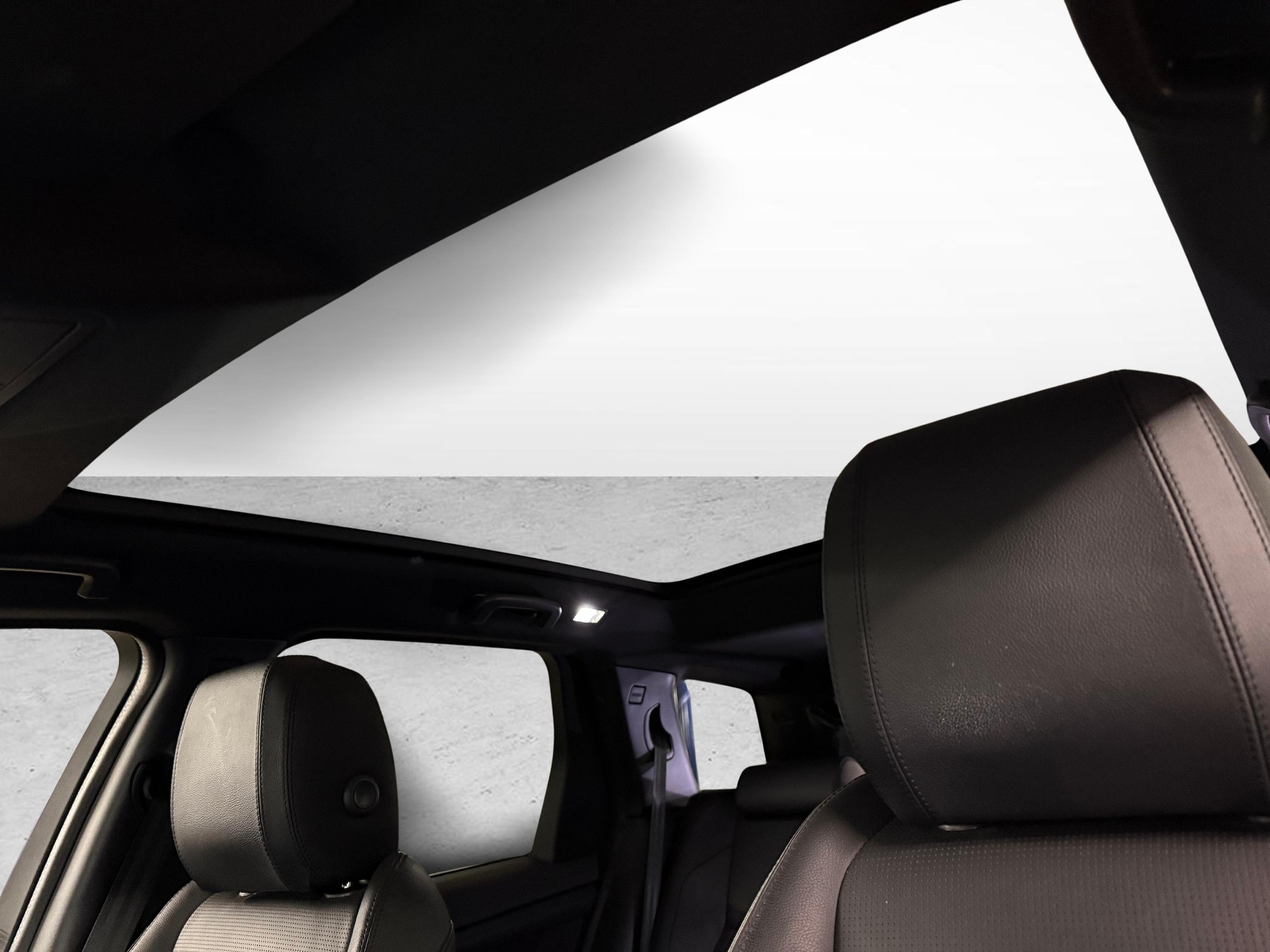 LAND ROVER Discovery Sport 2.0 Si4 SE-image-17