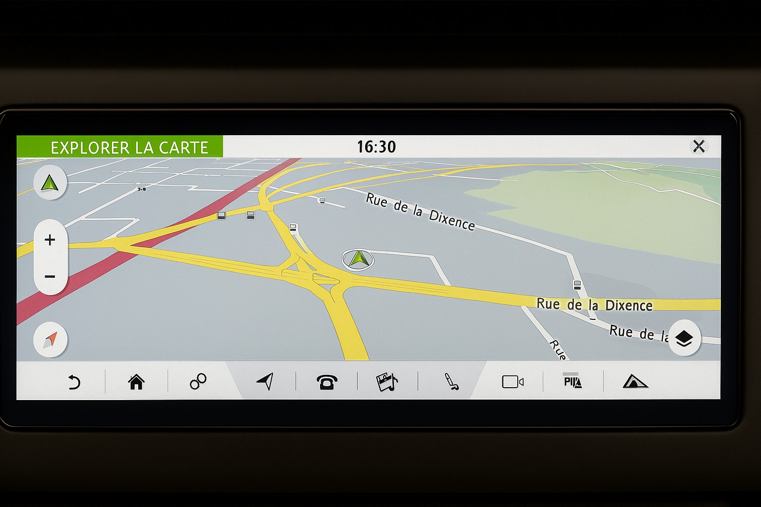 LAND ROVER Discovery Sport 2.0 Si4 SE-image-15