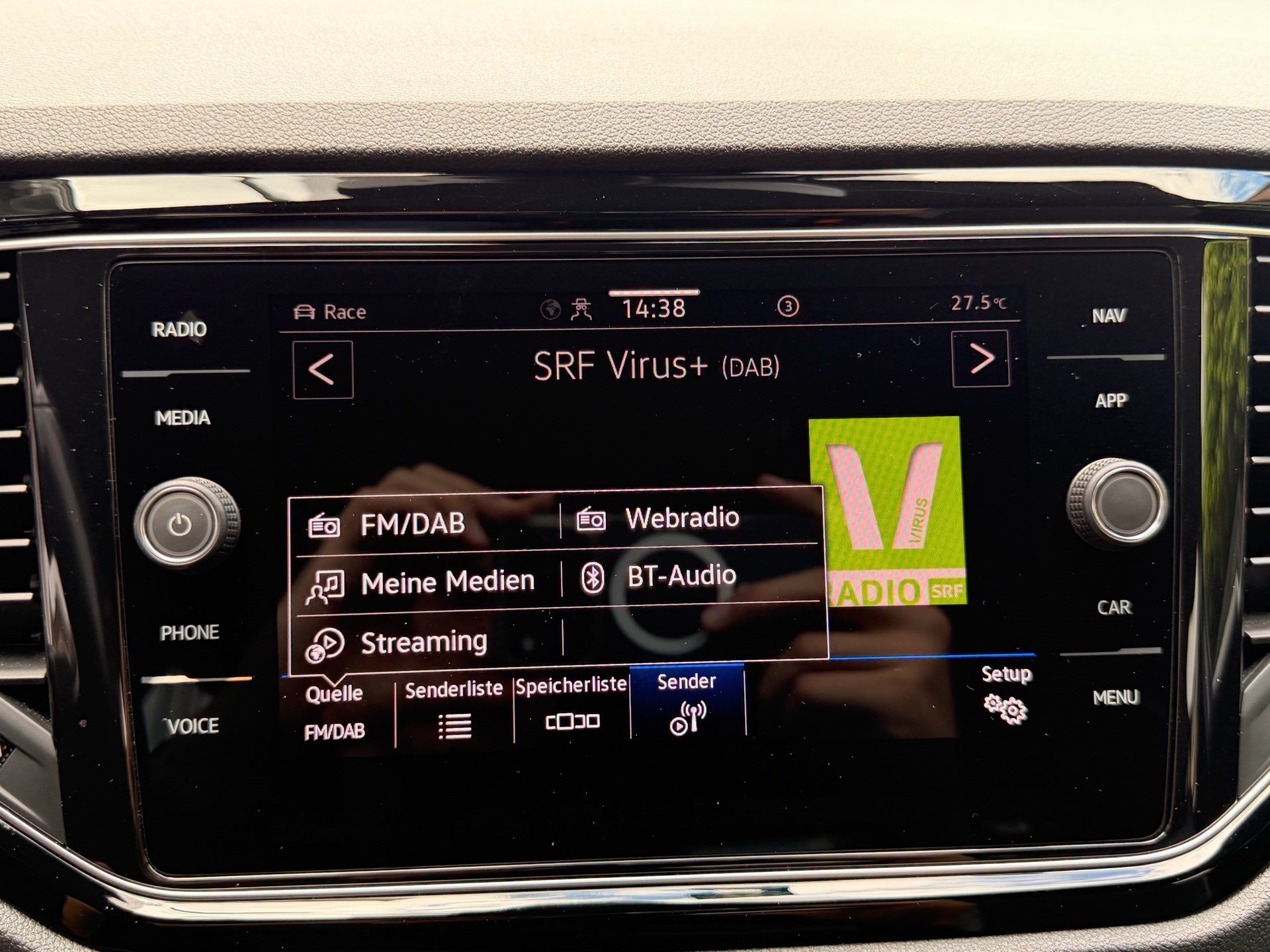 VW T-Roc 2.0 TSI DSG 300PS 4MOTION R *** BEATS SOUND & TOTWINKEL ***-image-19