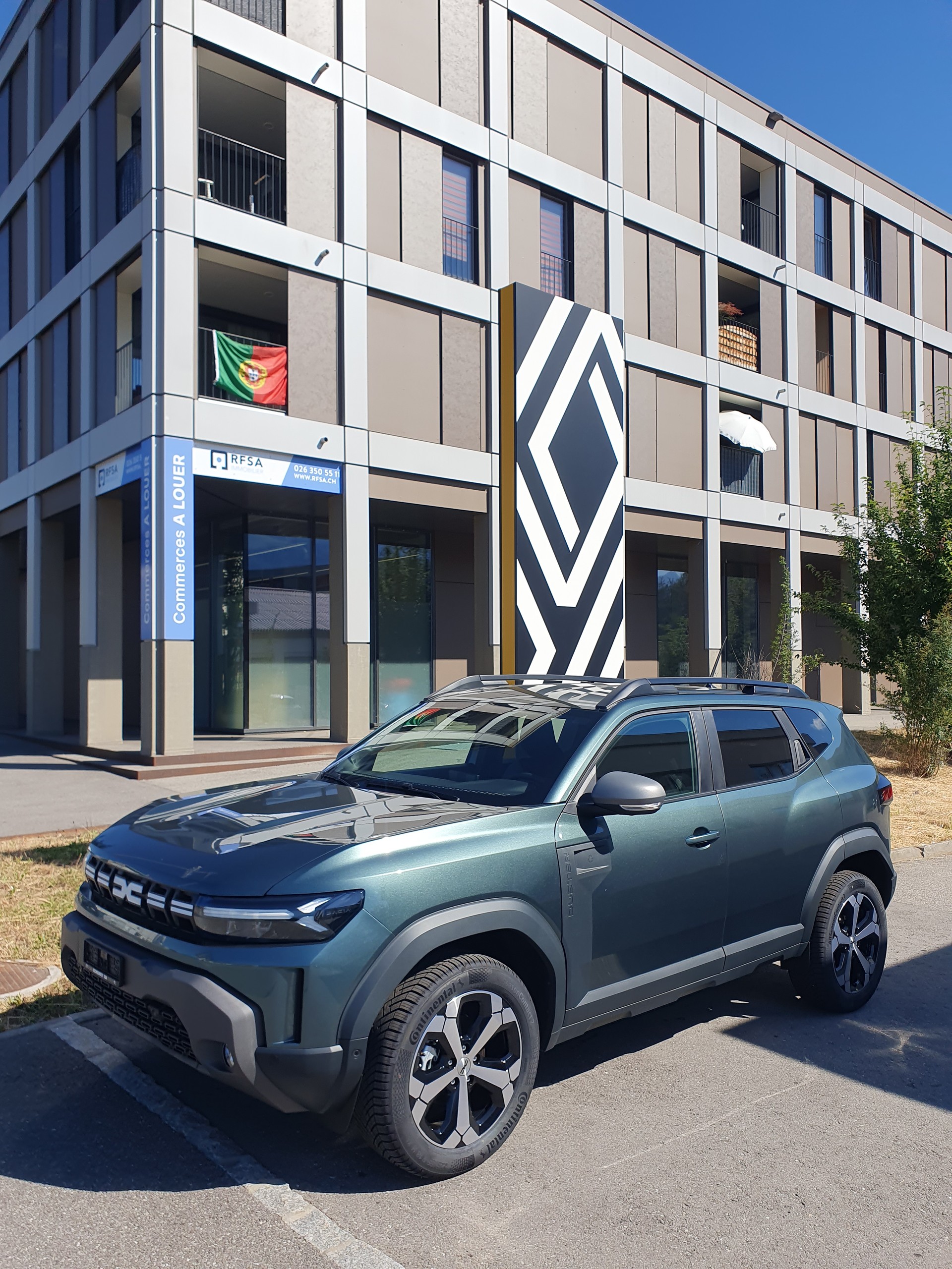 DACIA Duster TCe 150 48V Journey 4x4-image-0