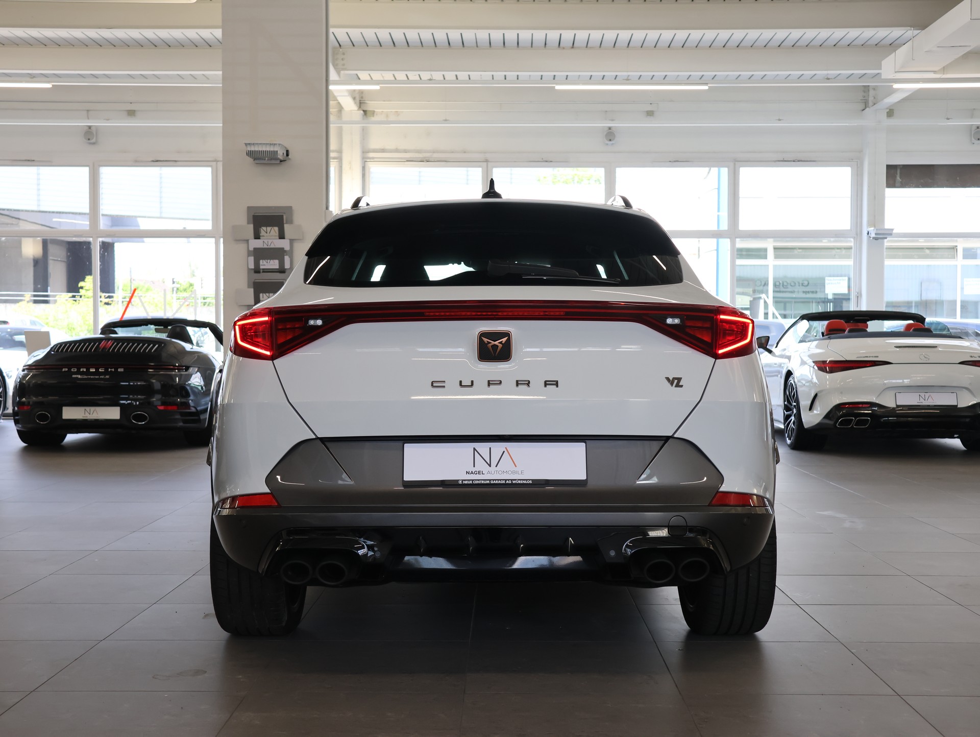 CUPRA Formentor 2.0TSI VZ 4Drive DSG *Rückfahrkamera* *Panoramadach* *Sitzheizung*-image-4