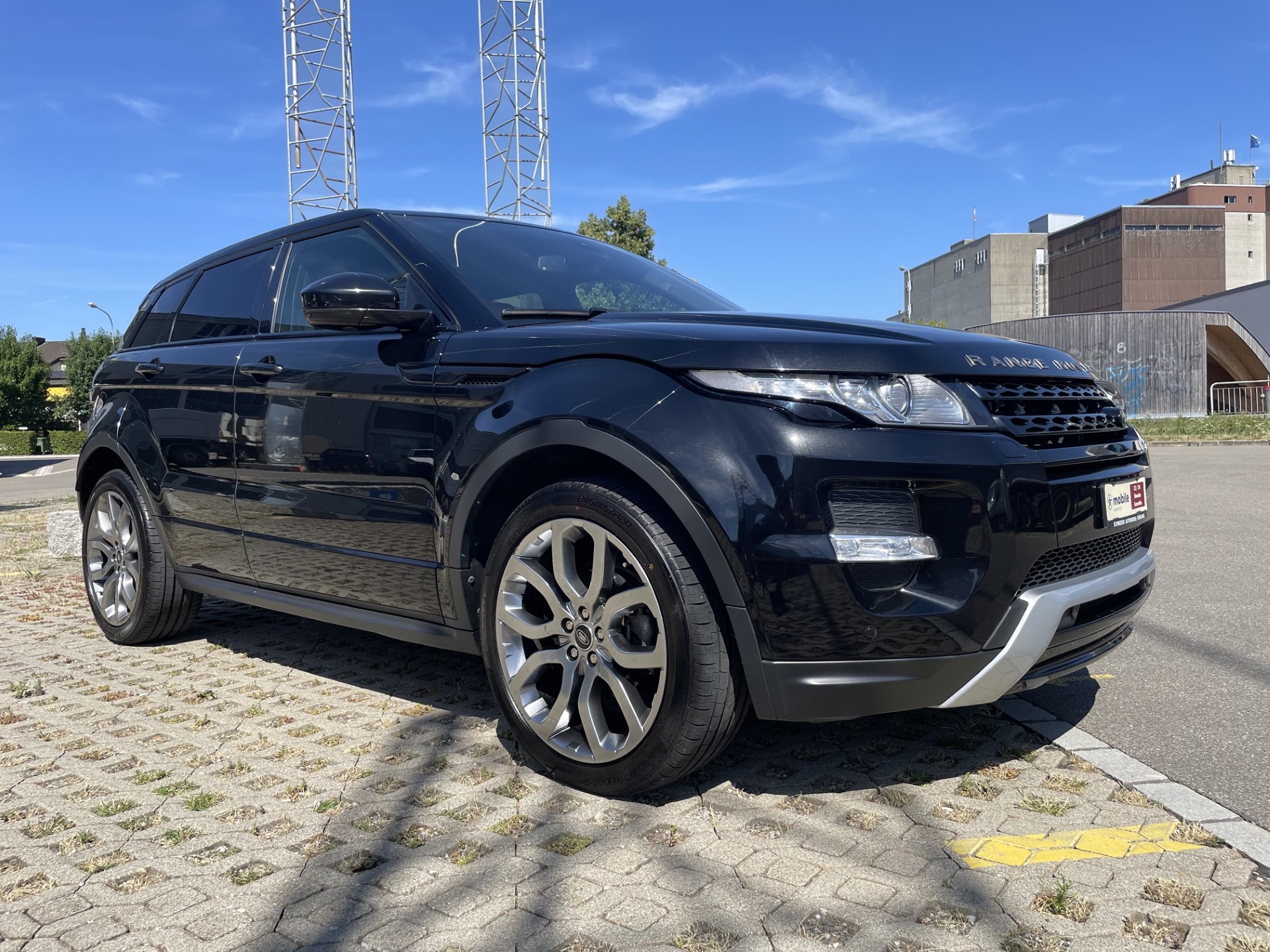LAND ROVER Range Rover Evoque 2.0 Si4 Dynamic AT9-image-0