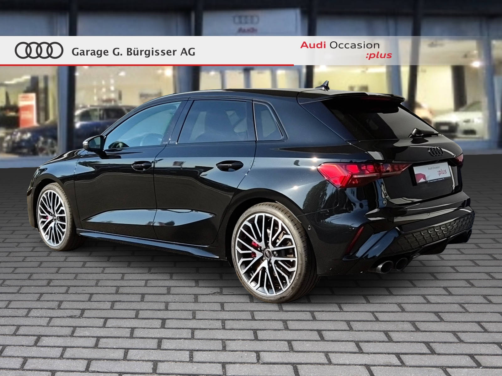 AUDI S3 Sportback TFSI quattro S-tronic Mythosschwarz Metallic-image-3