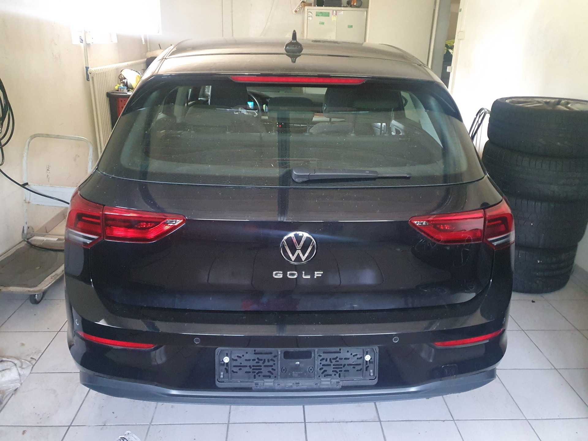 VW GOLF-image-5