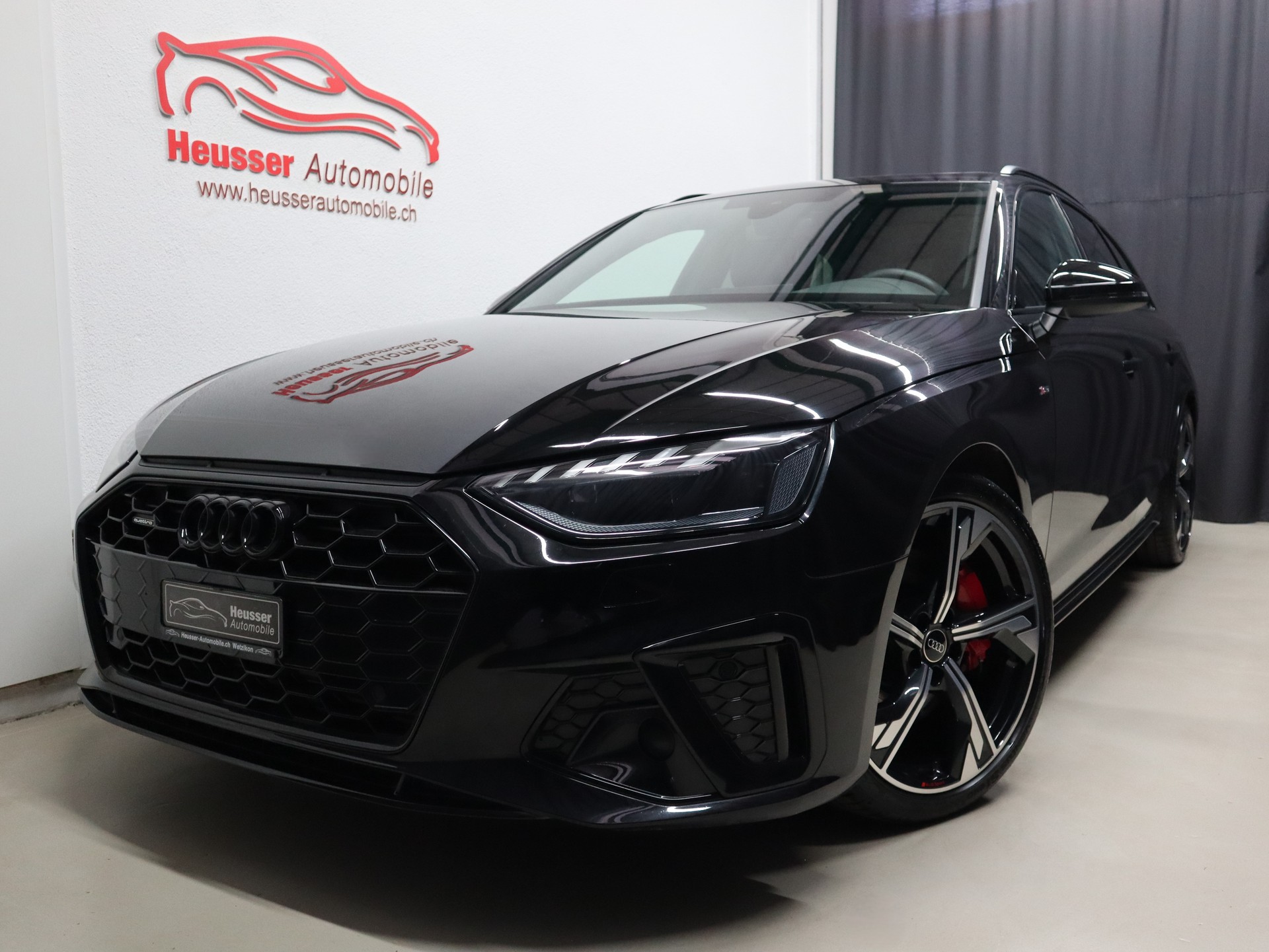 AUDI A4 Avant 45 TFSI S line S-tronic quattro - Competition Edition Plus - Panorama - Navi - Matrix LED - AHK - 265 PS-image-0