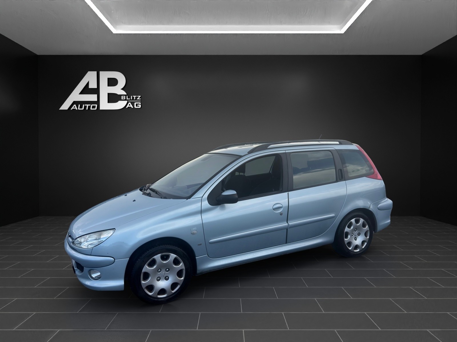 PEUGEOT 206 SW 1.6 16V XS-image-1