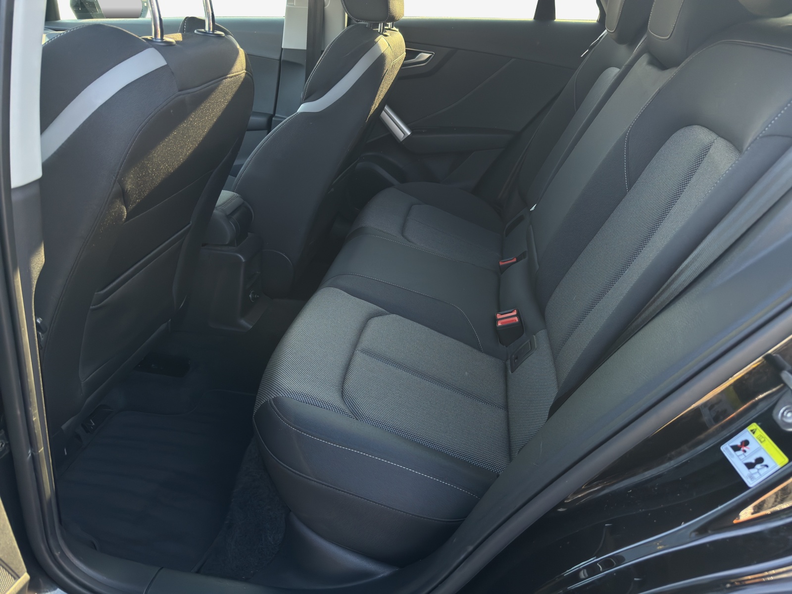 AUDI Q2 35 TFSI advanced S-tronic-image-11