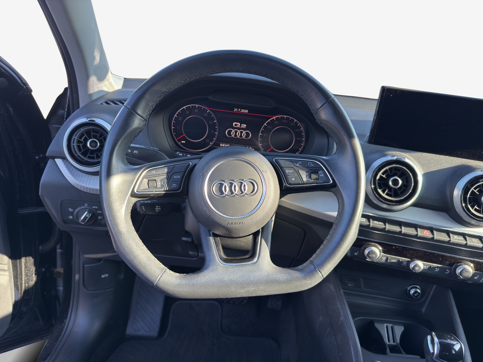 AUDI Q2 35 TFSI advanced S-tronic-image-9