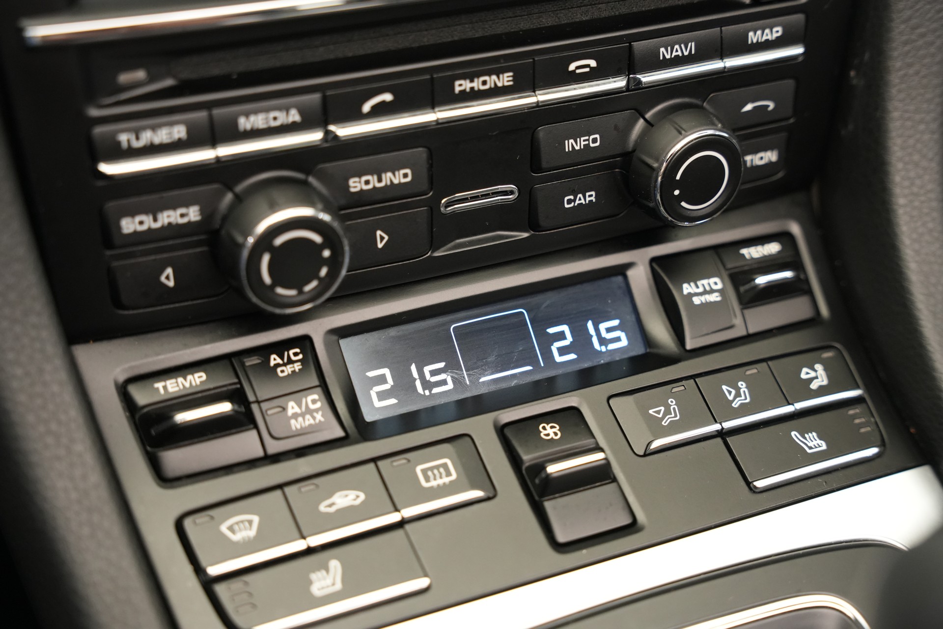 PORSCHE Boxster 2.7 Black Edition PDK *CH-Fahrzeug* *Approved*-image-27