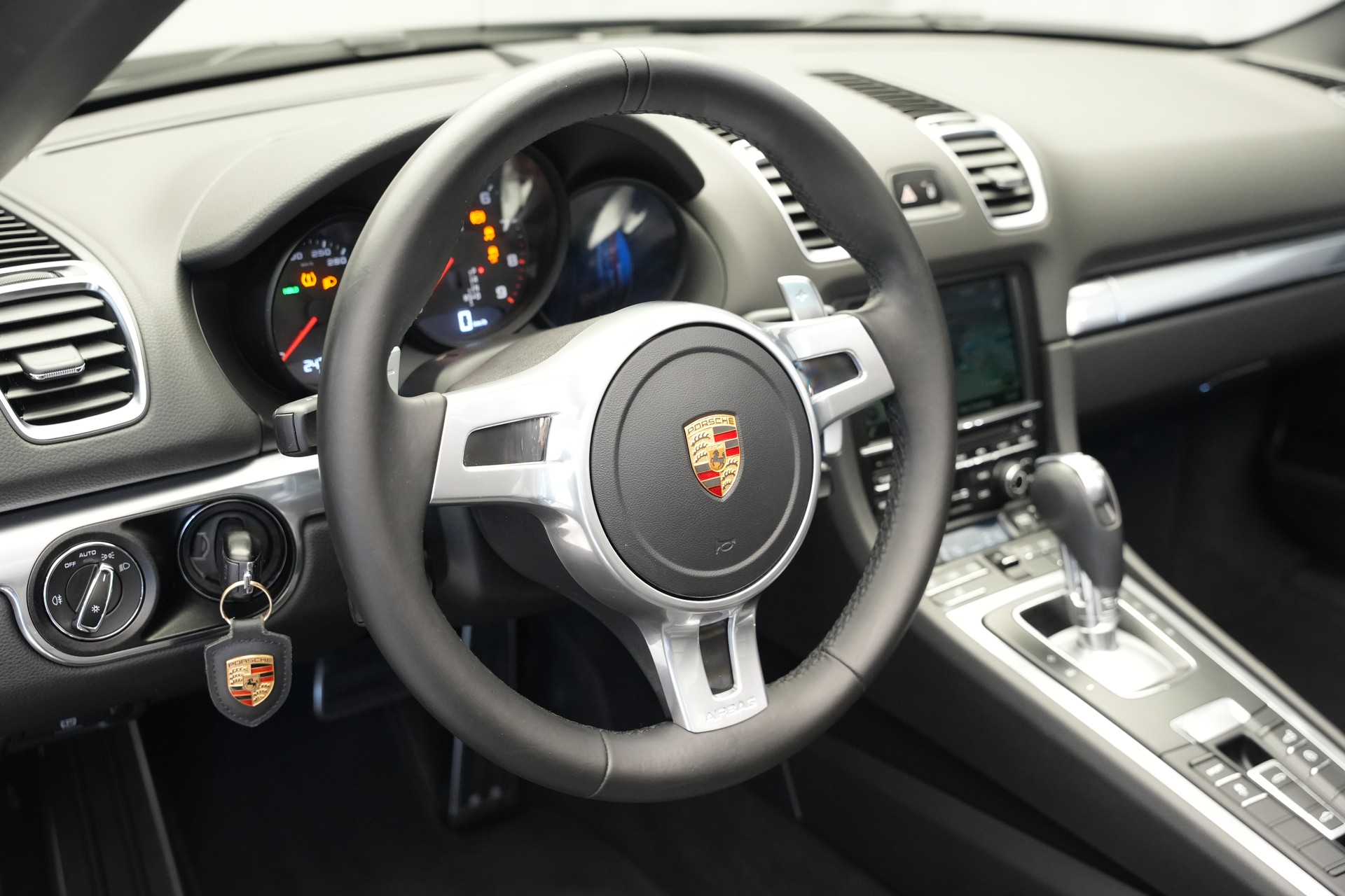 PORSCHE Boxster 2.7 Black Edition PDK *CH-Fahrzeug* *Approved*-image-19