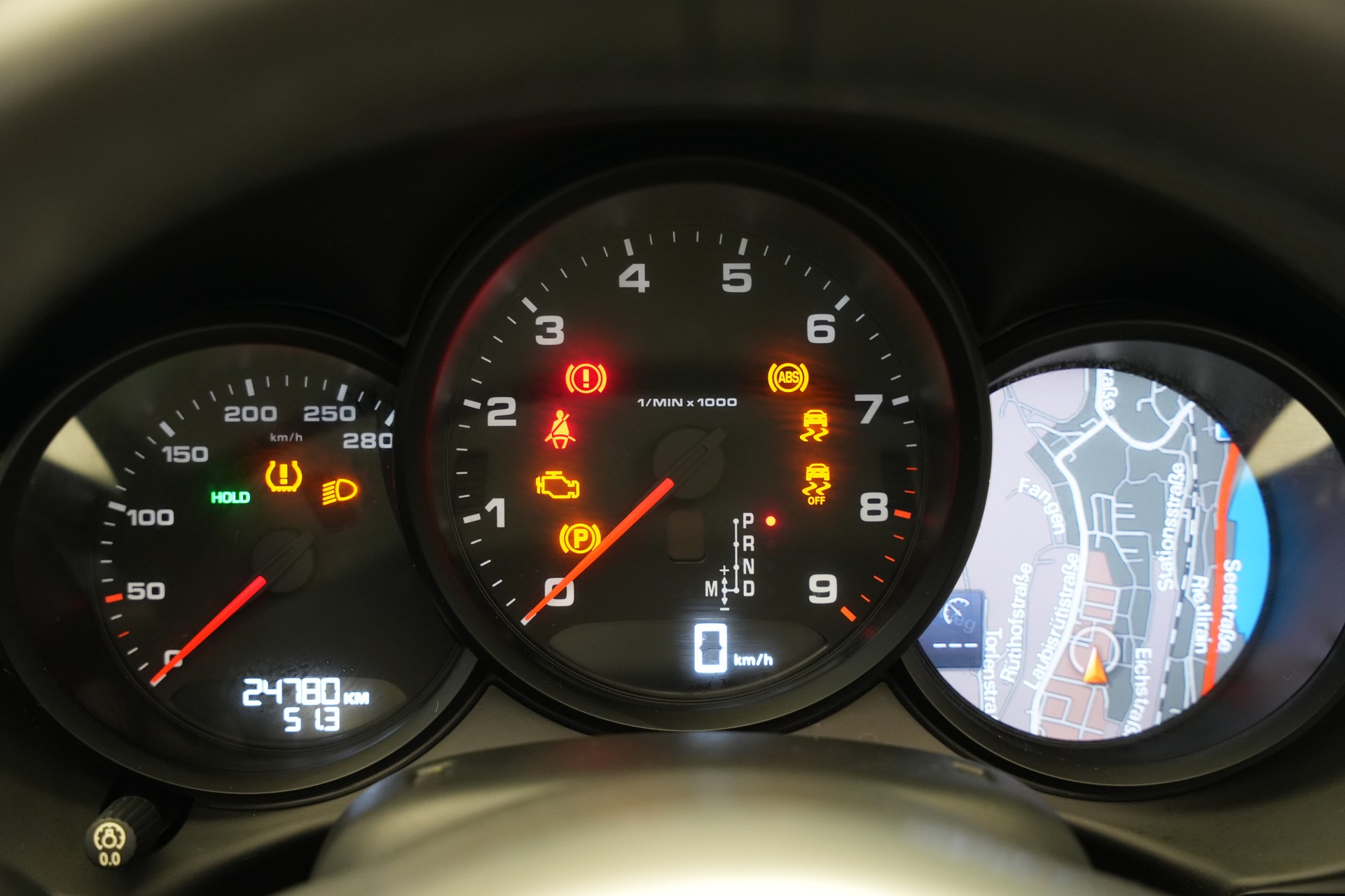 PORSCHE Boxster 2.7 Black Edition PDK *CH-Fahrzeug* *Approved*-image-24