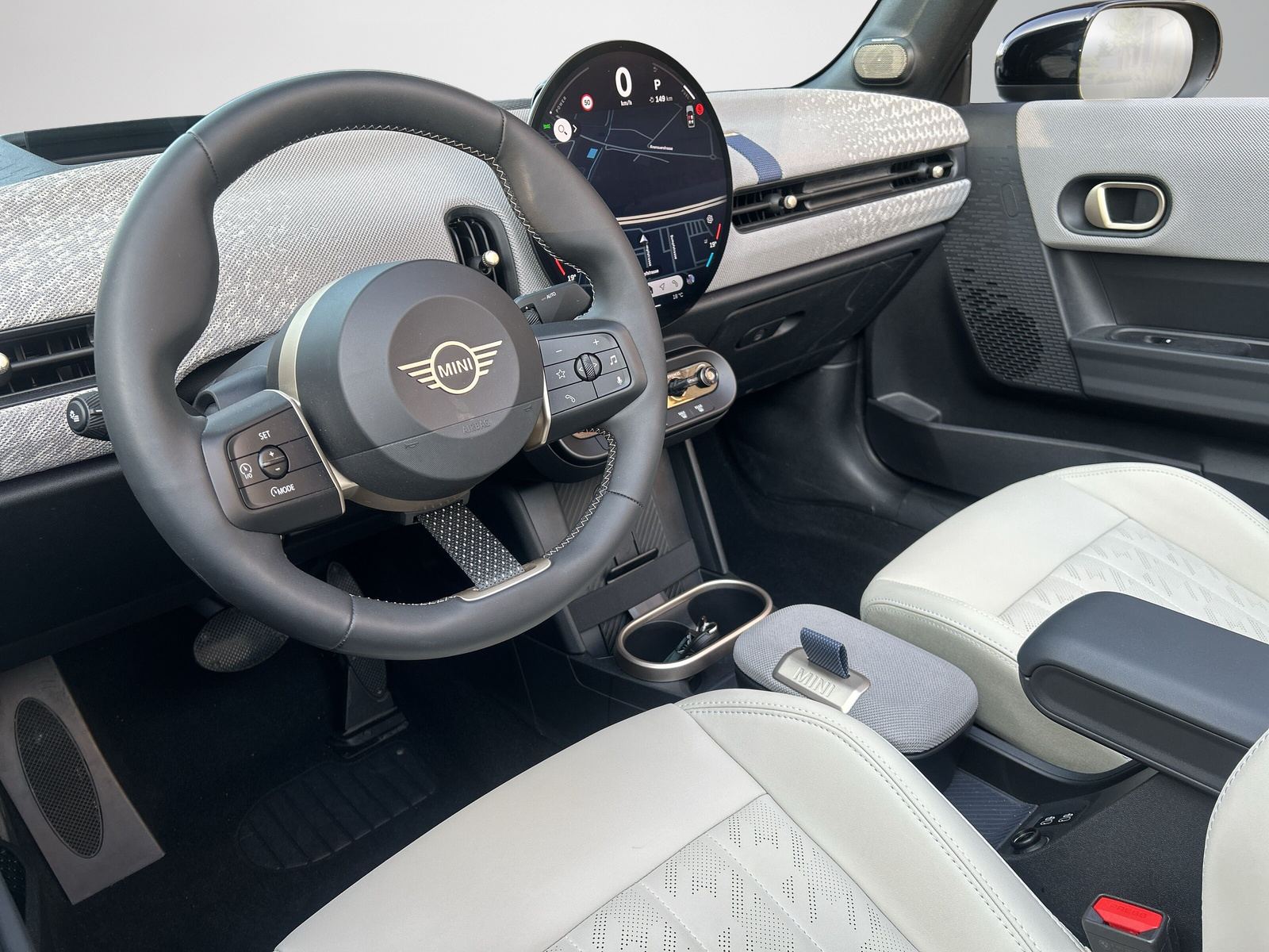 MINI Cooper C Cabriolet DKG -CH Fahrzeug mit Gratisservice und Werksgarantie*-image-5