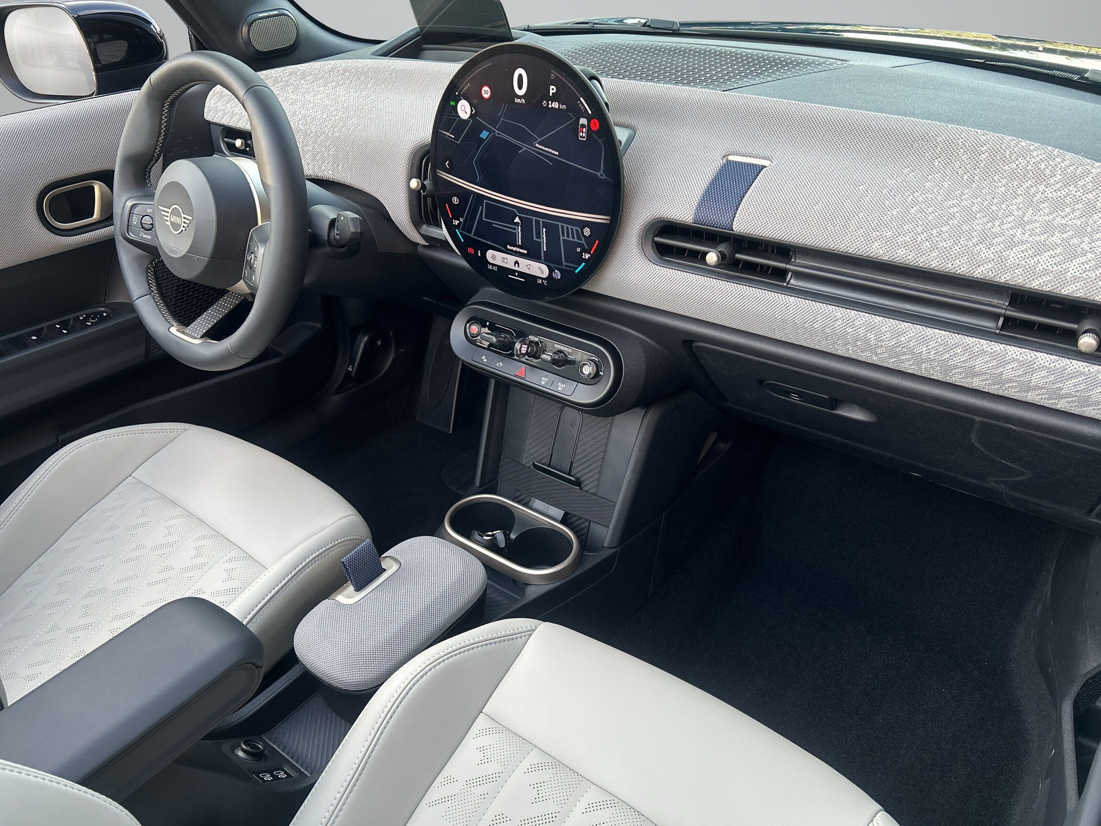 MINI Cooper C Cabriolet DKG -CH Fahrzeug mit Gratisservice und Werksgarantie*-image-7