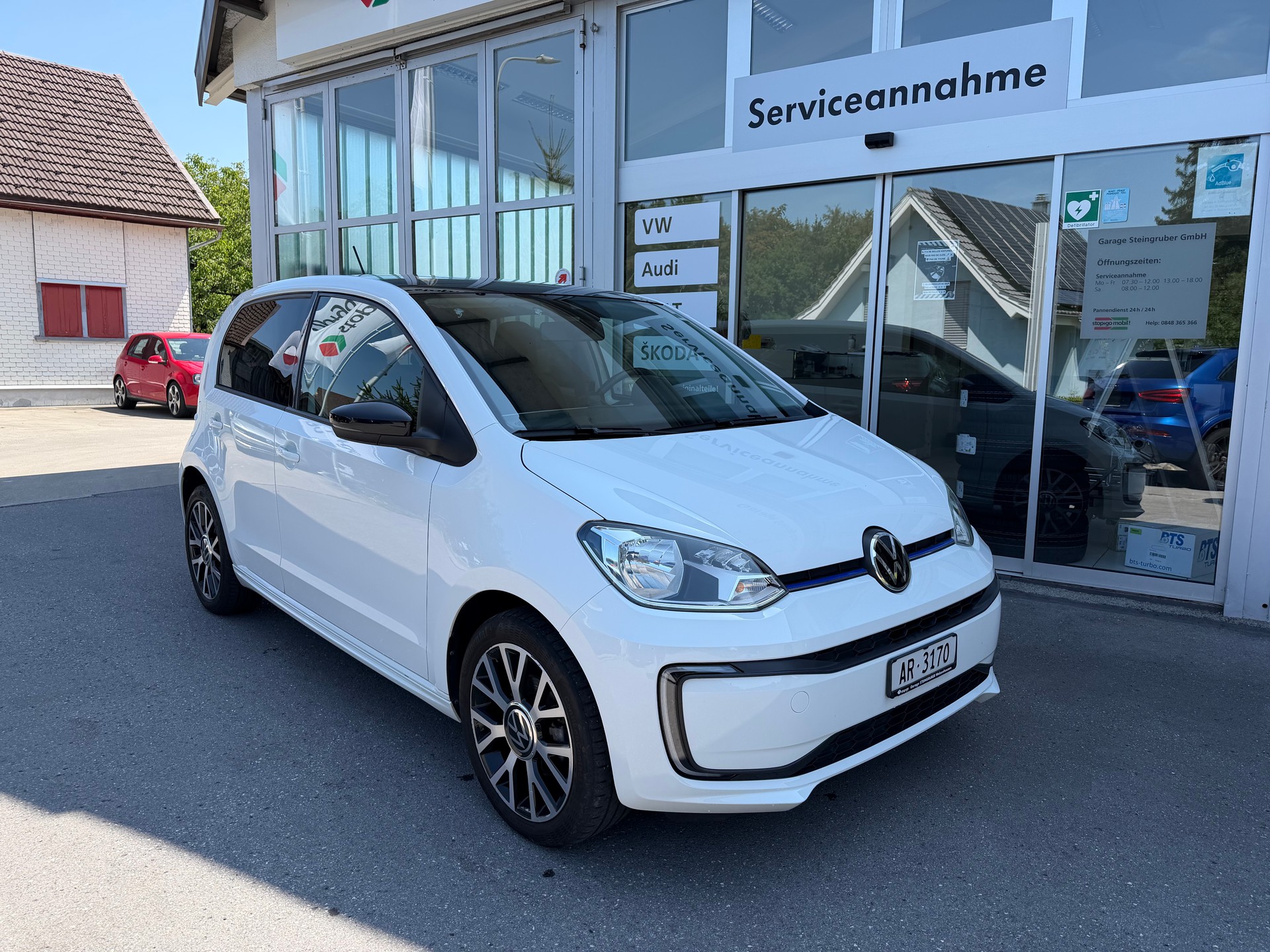VW e-Up-image-2